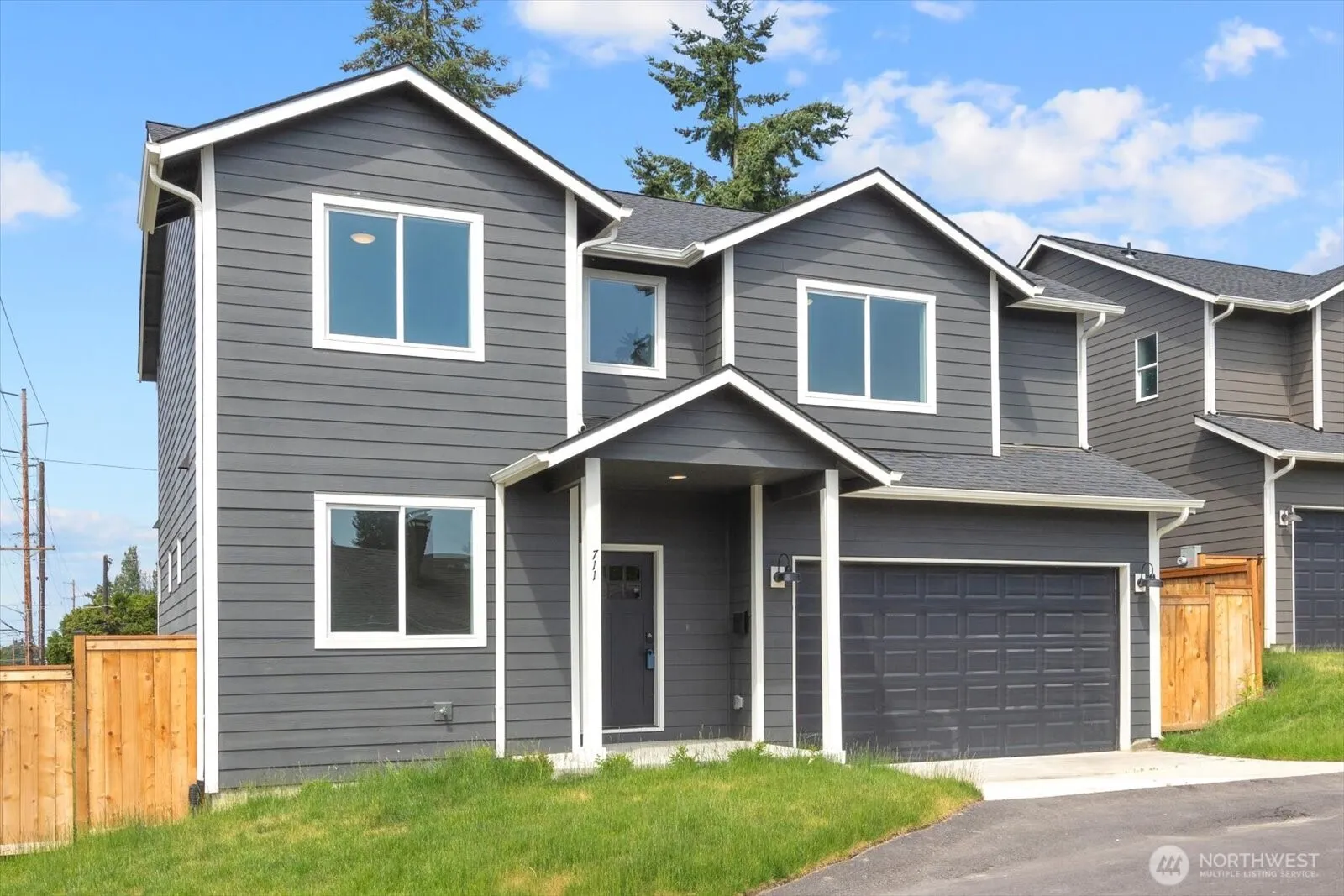 Property photo for 711 S 96th Street, Tacoma photo 2
