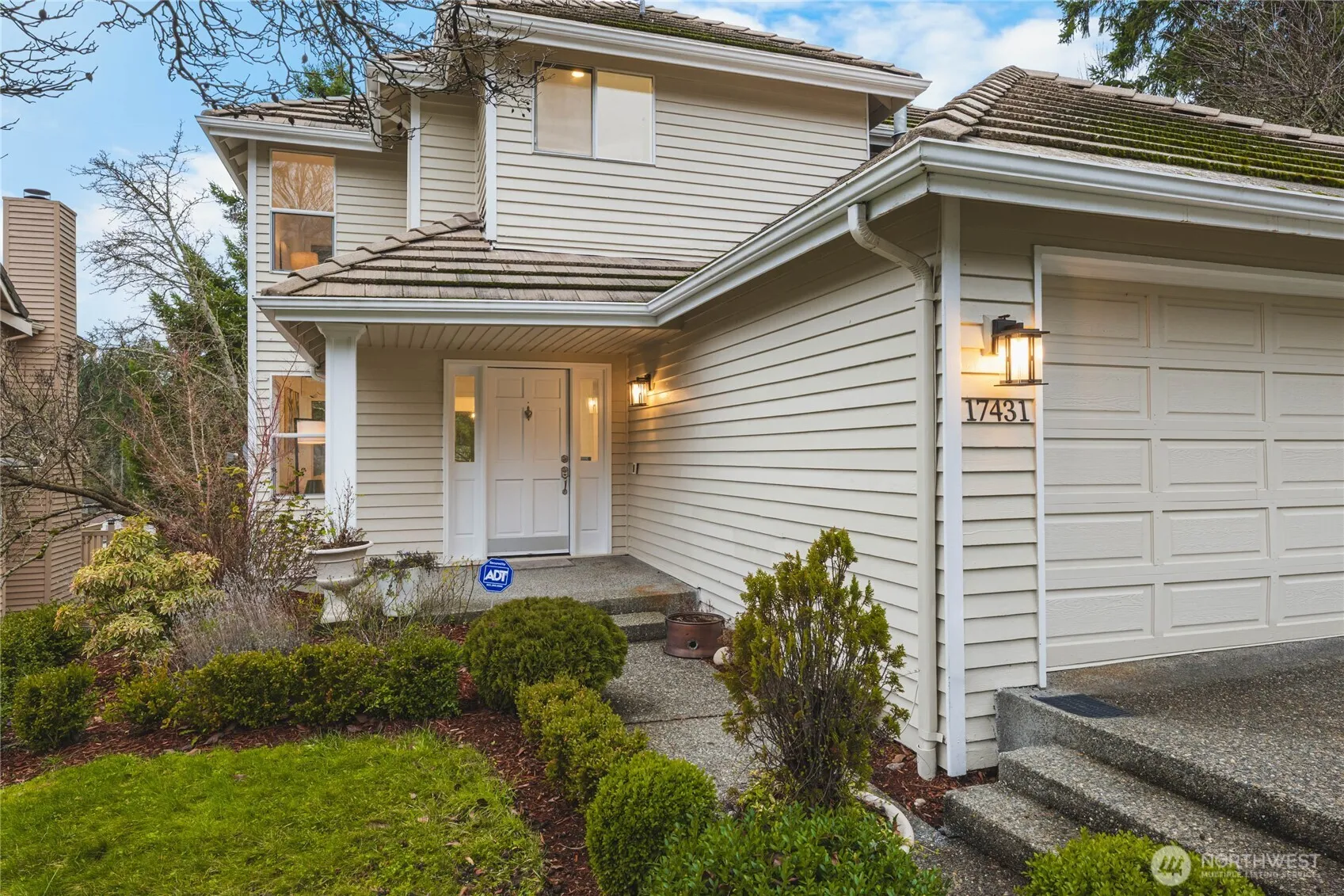 Property photo for 17431 Ne 28th Street, Redmond