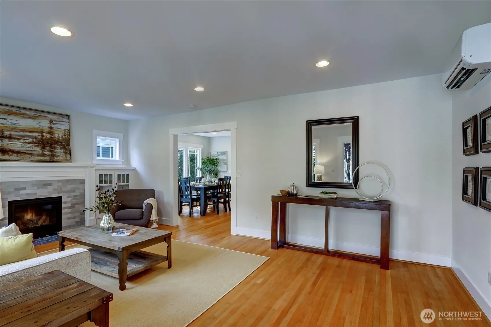 Property photo for 1611 10th Avenue W #1, Seattle photo 5