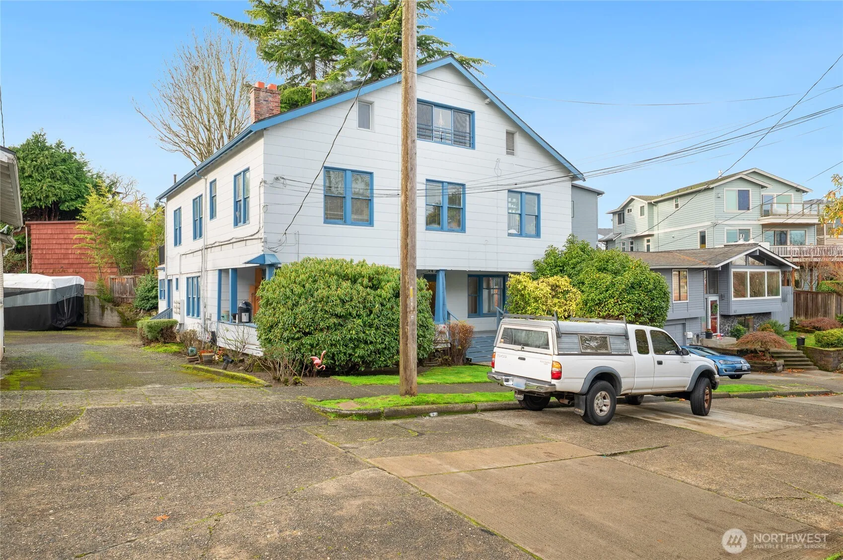 Property photo for 1425 Palm Avenue Sw, Seattle photo 5