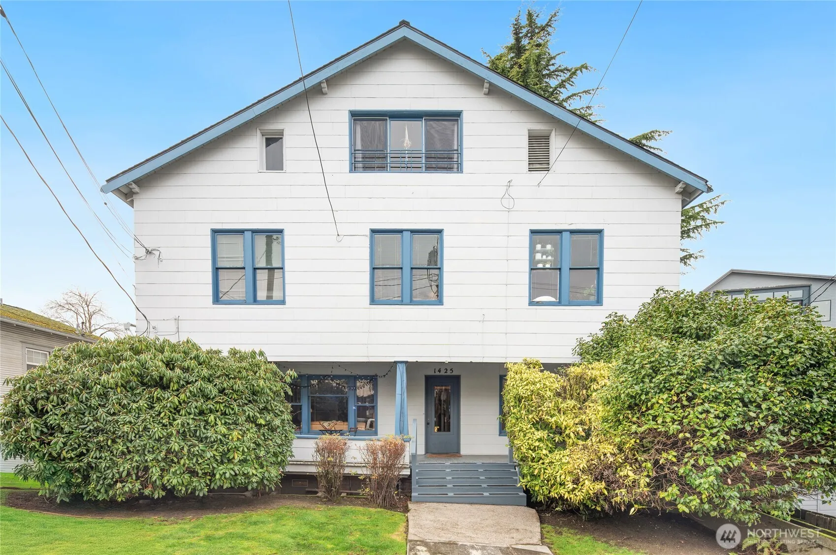 Property photo for 1425 Palm Avenue Sw, Seattle