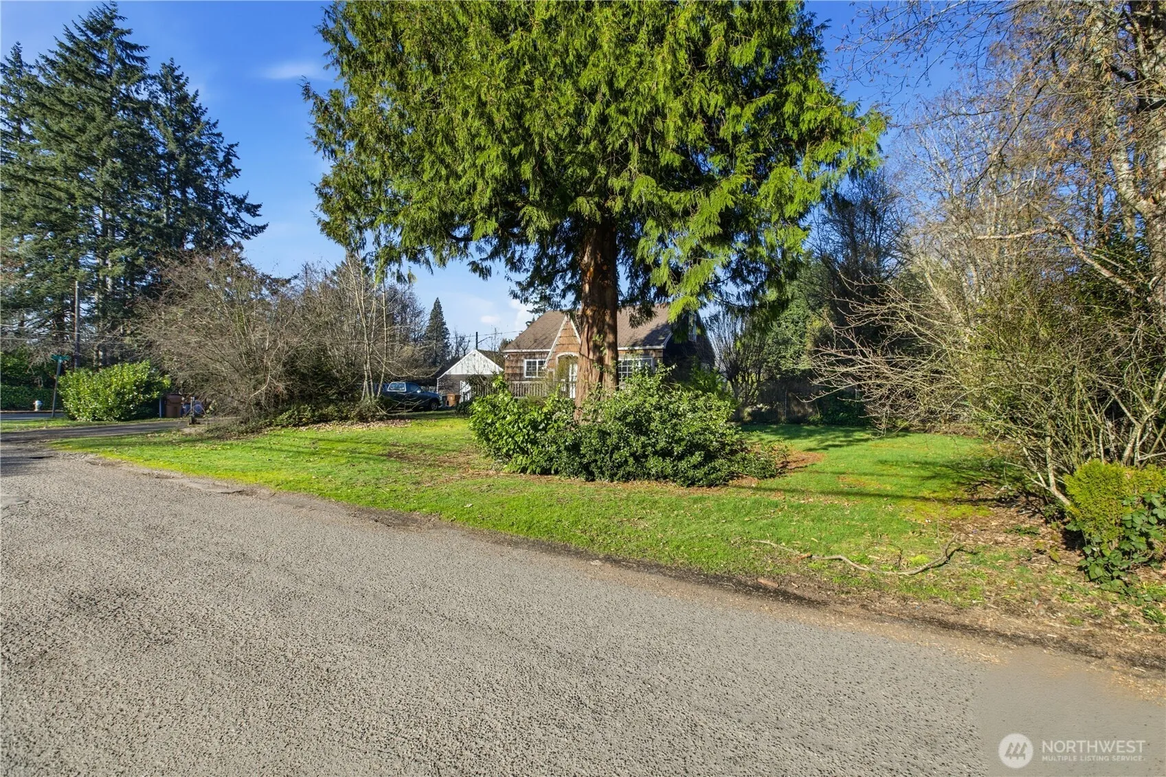 Property photo for 503 E 91st Street, Tacoma photo 3