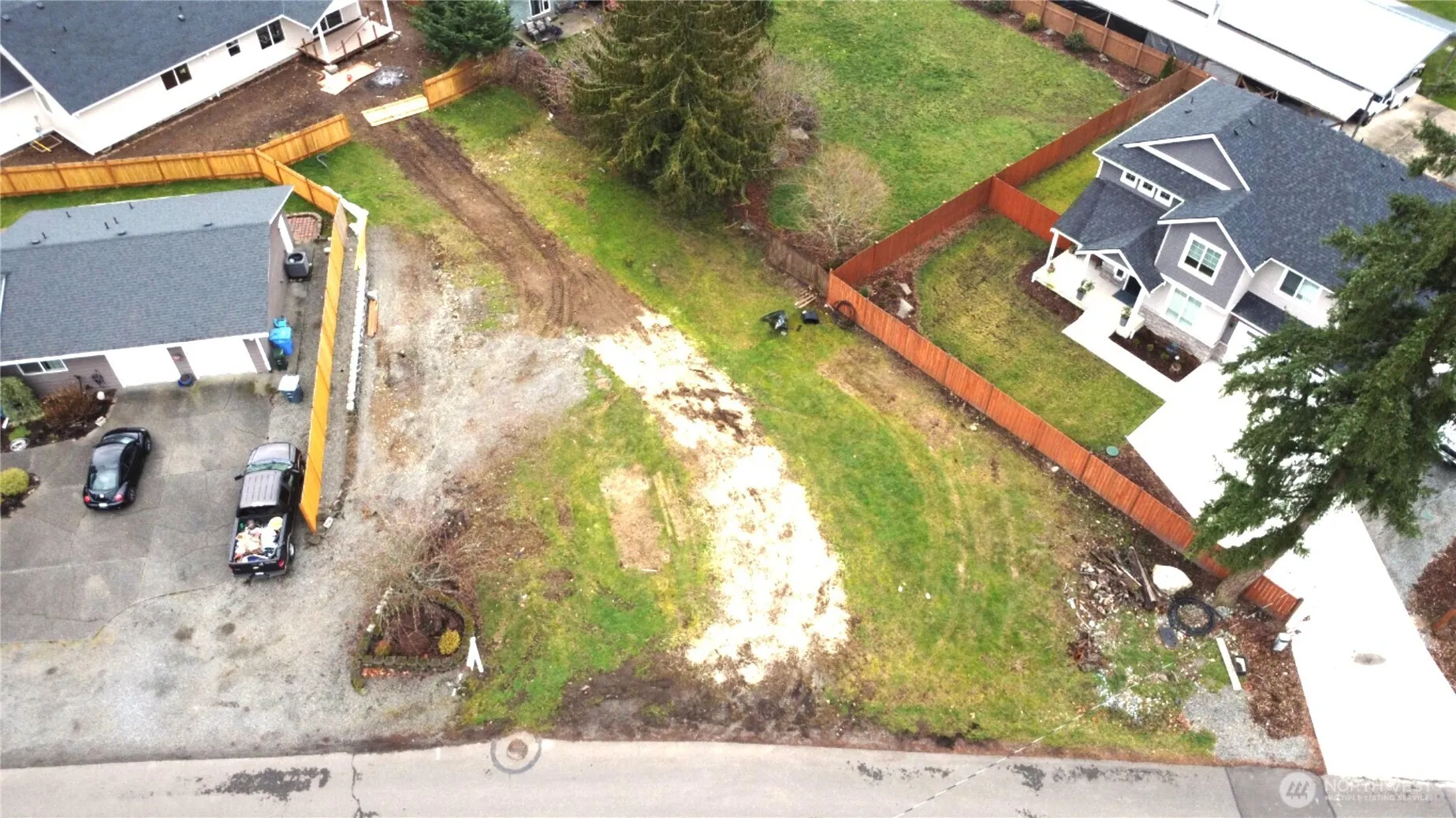 Property photo for 6004 W Tapps Drive E, Bonney Lake photo 5