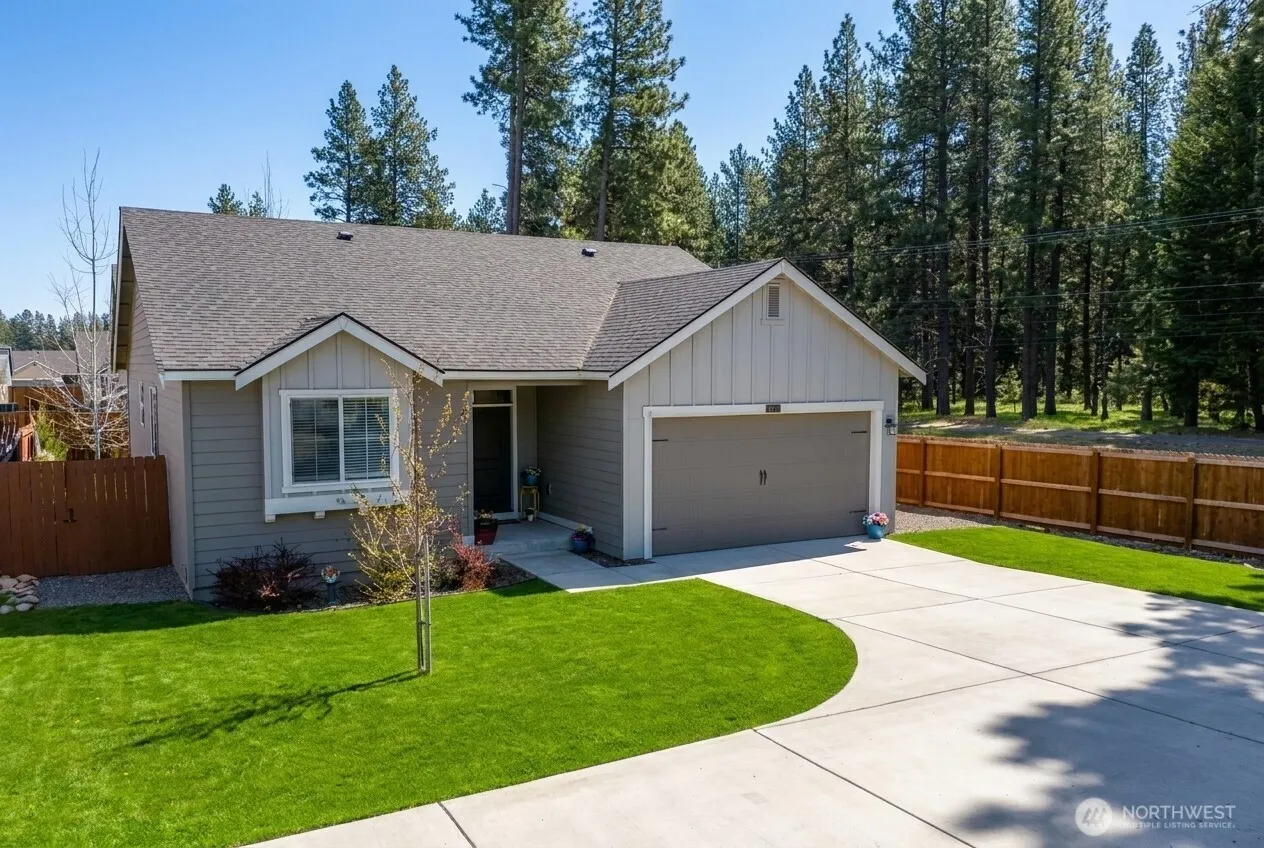 Property photo for 301 Desiree Lane, Cle Elum photo 2