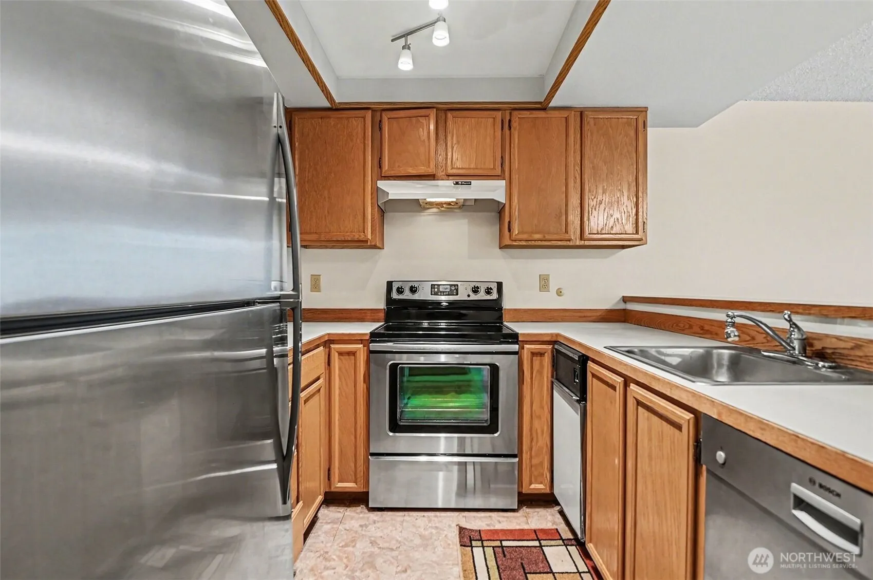 Property photo for 13717 Linden Avenue N #229, Seattle photo 5