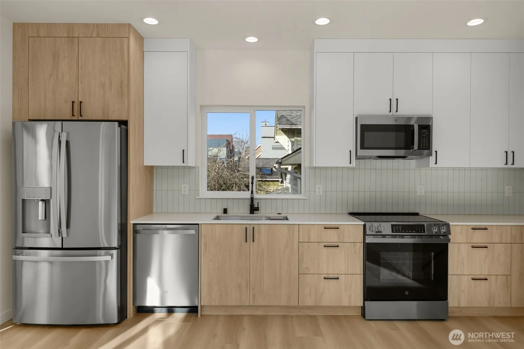 Property photo for 1111 B 26th Avenue, Seattle photo 5