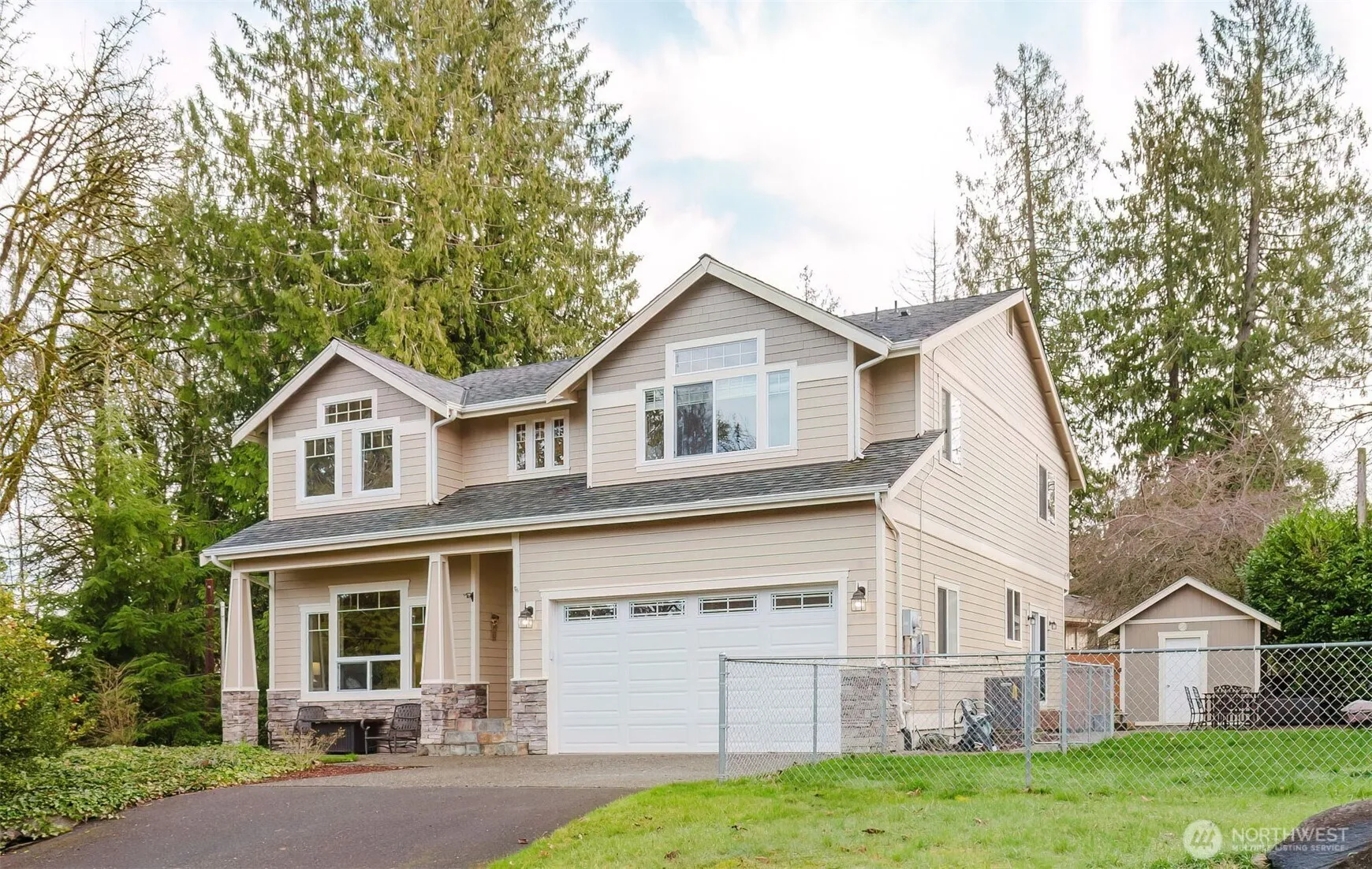 Property photo for 1568 Puget Drive E, Port Orchard