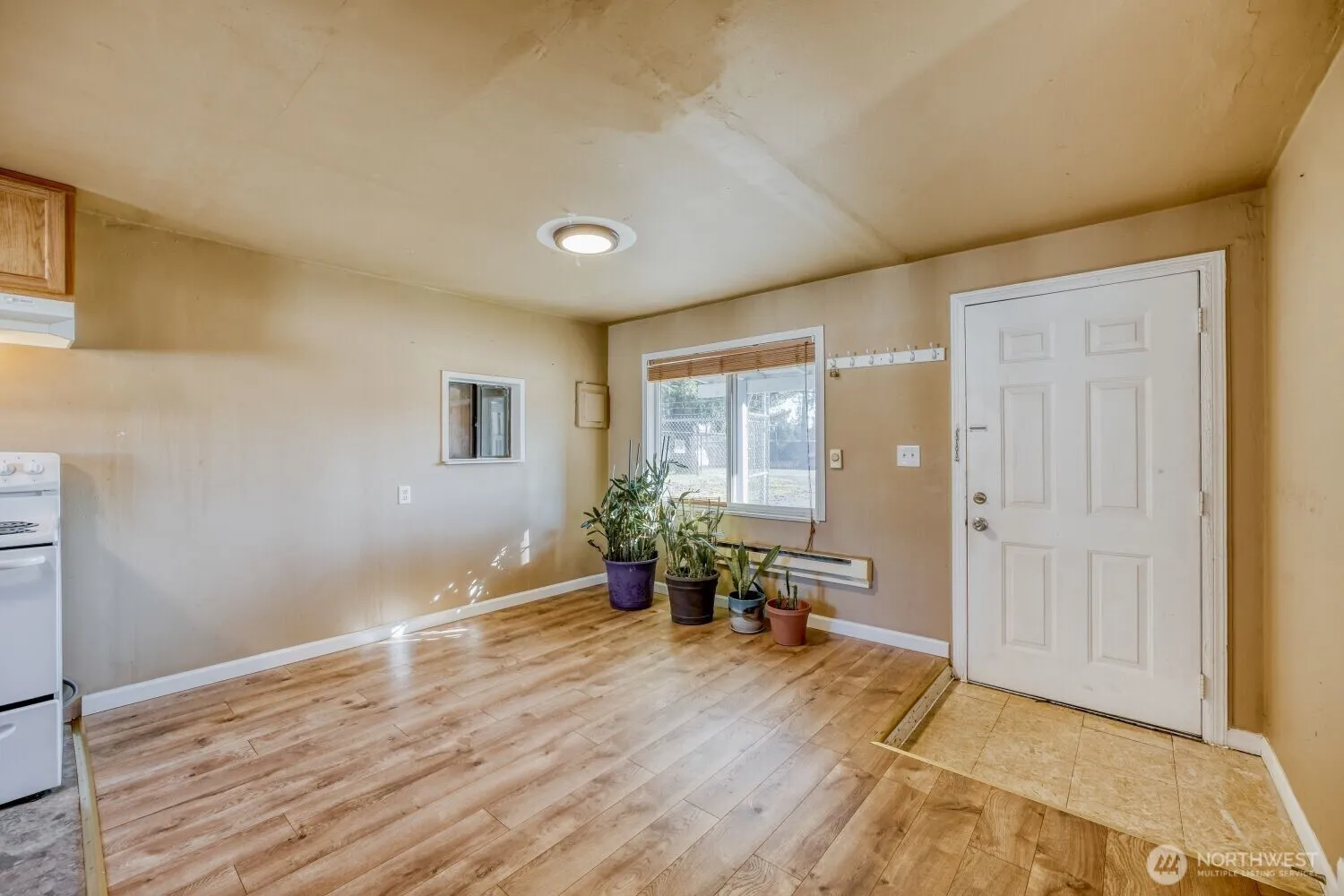 Property photo for 3817 94th Street Sw, Lakewood photo 4