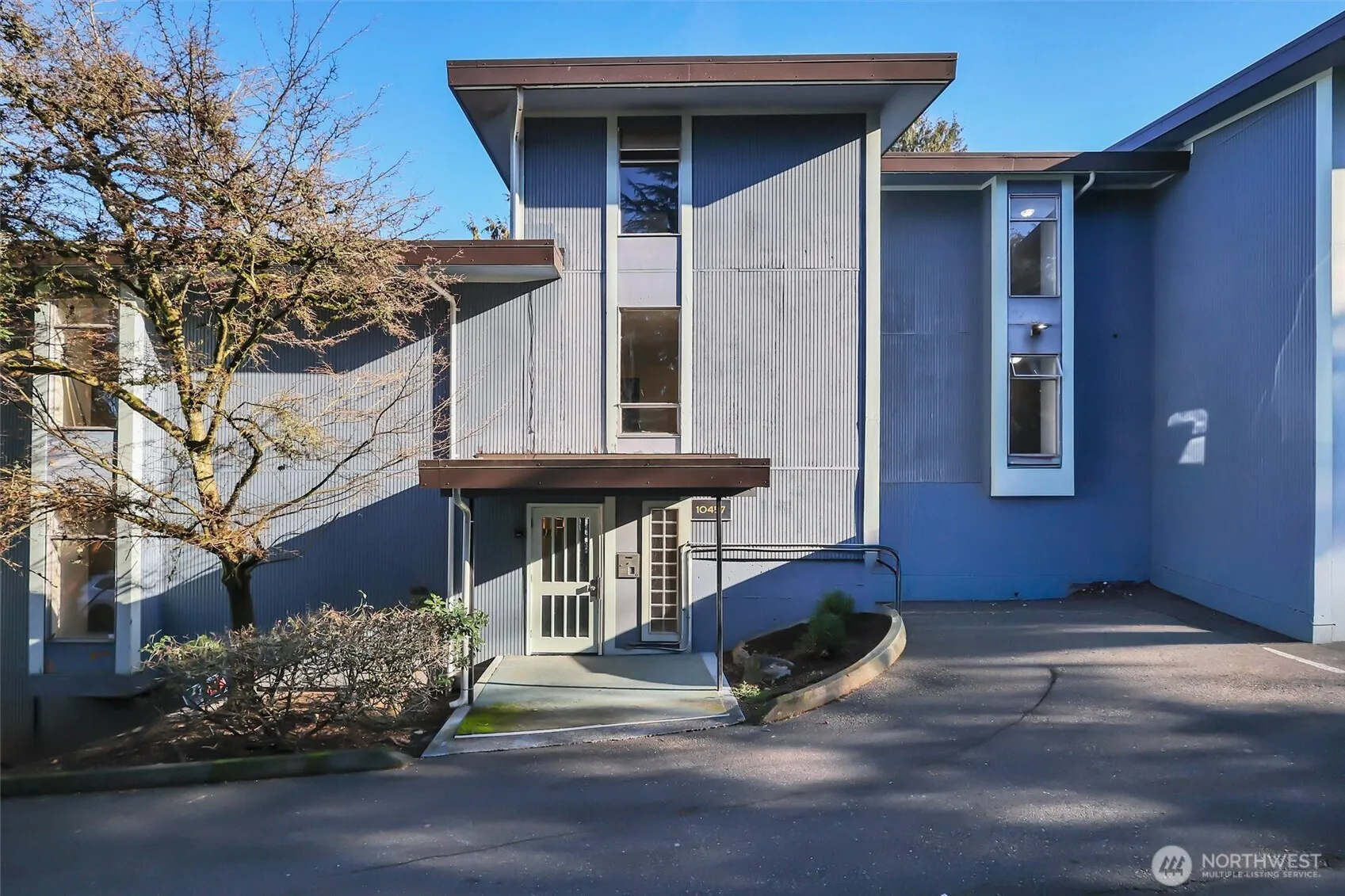 10457 Des Moines Memorial Drive S #307, Seattle