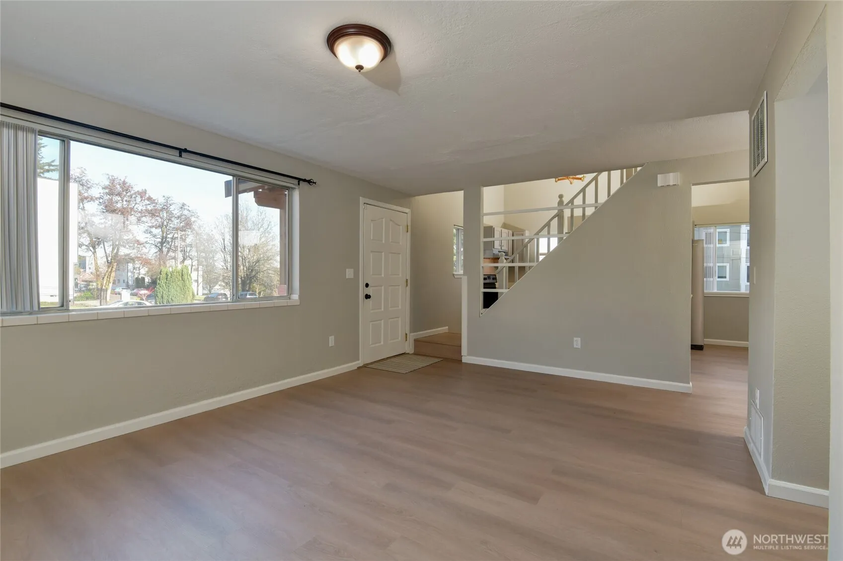 Property photo for 1702 S G Street, Tacoma photo 3