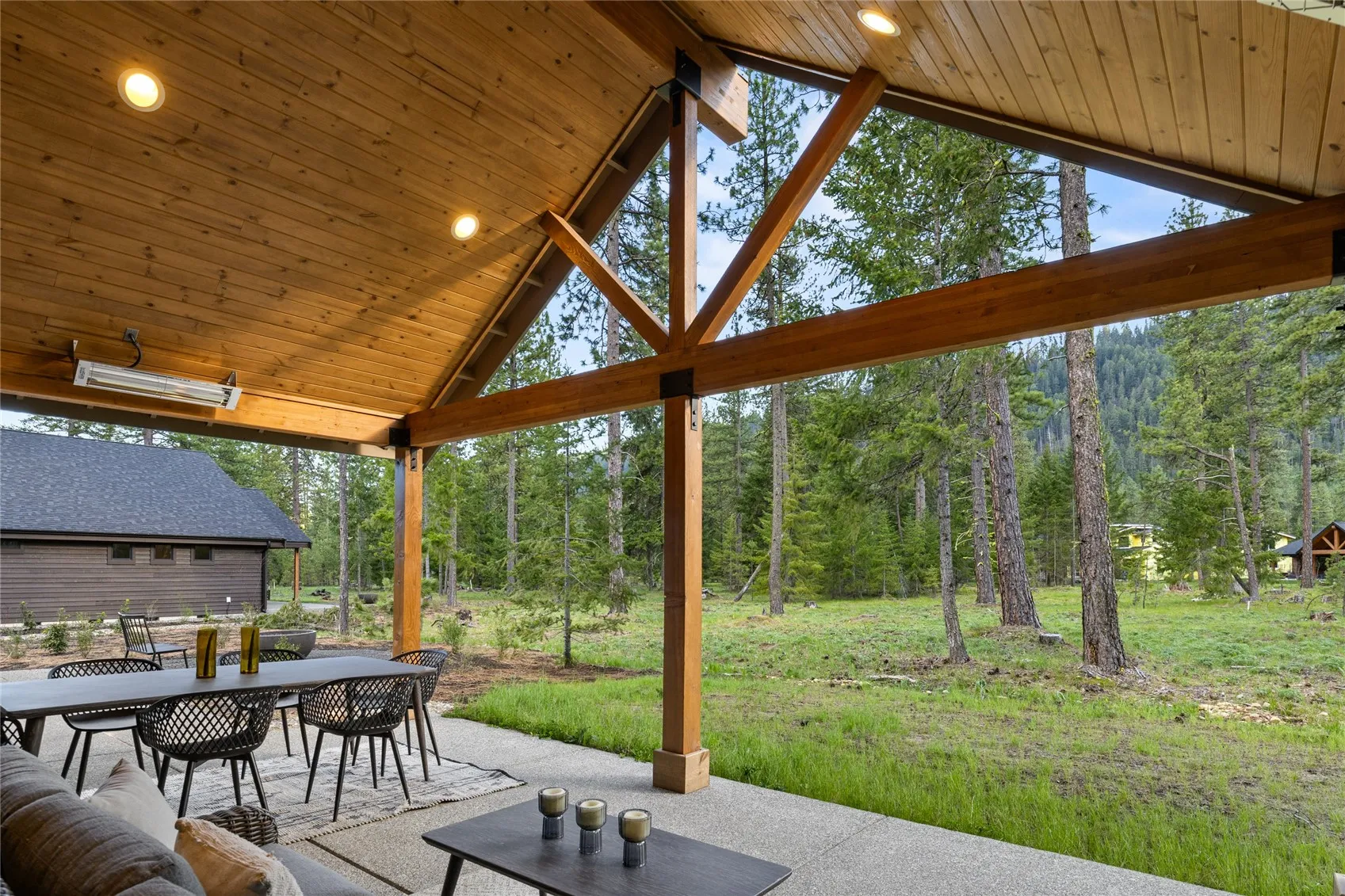 Property photo for 971 Domerie Park Loop, Cle Elum photo 4