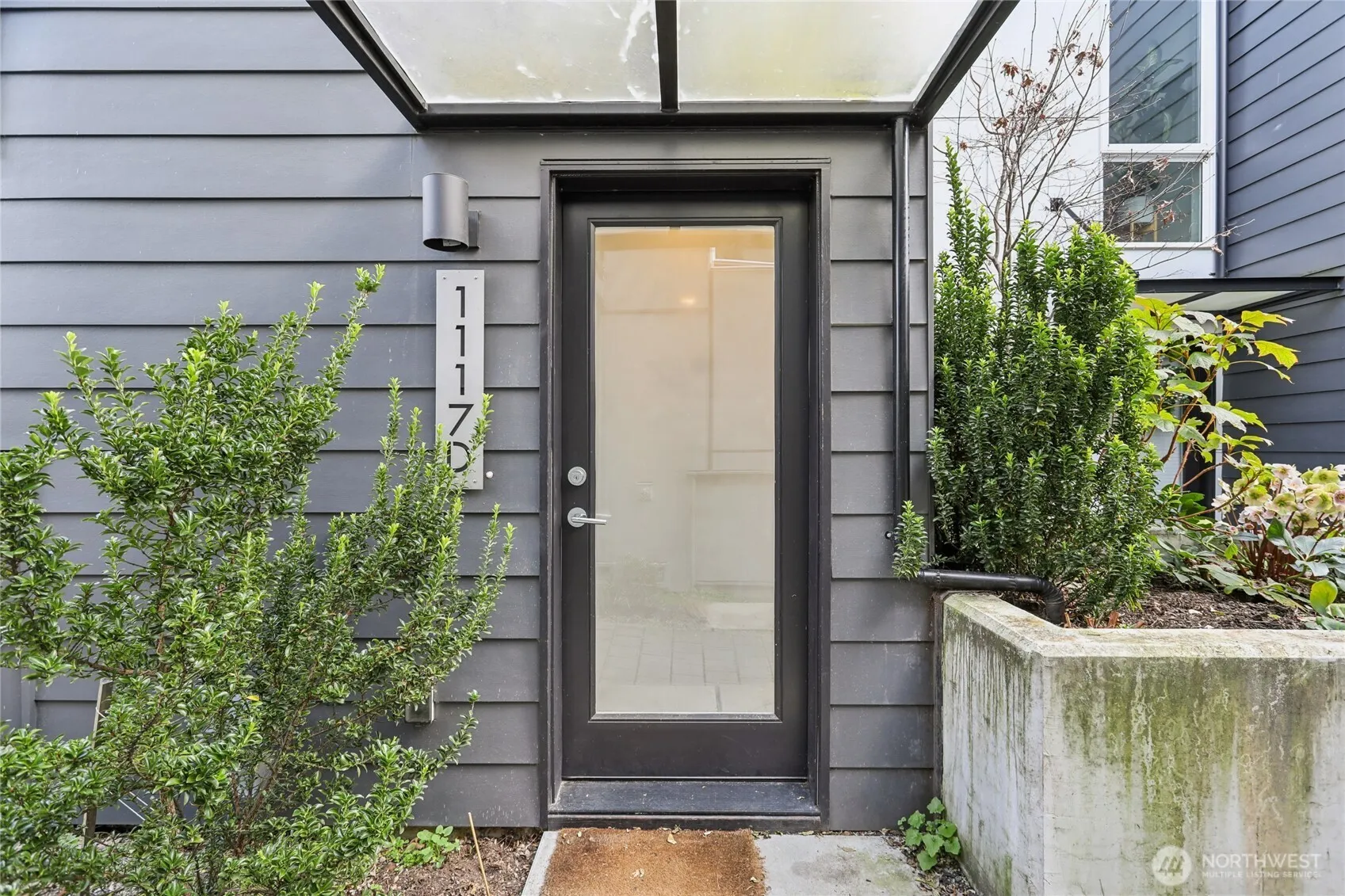 Property photo for 1117 Nw 56th Street #d, Seattle photo 3
