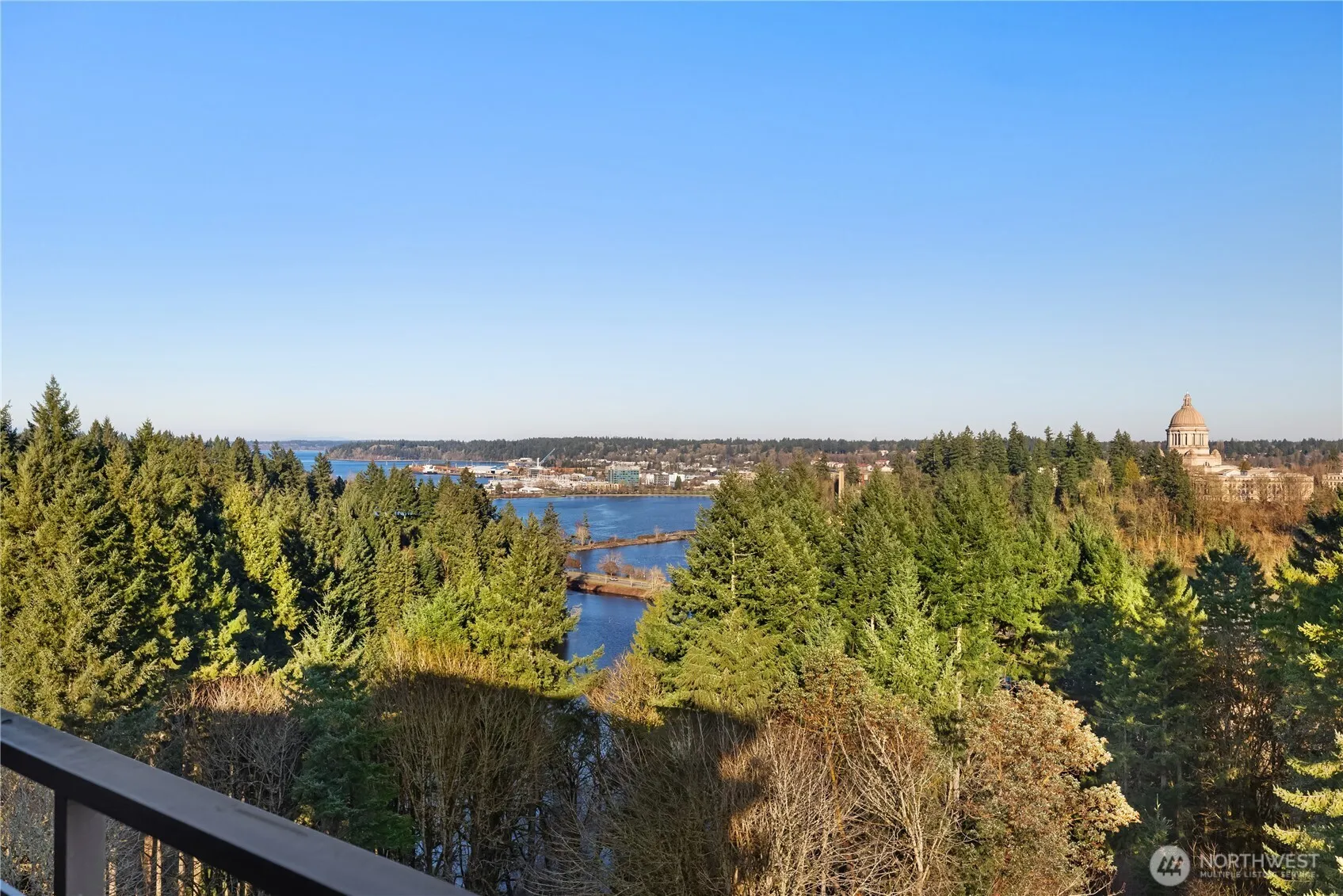Property photo for 1910 Evergreen Park Drive Sw #903, Olympia photo 5