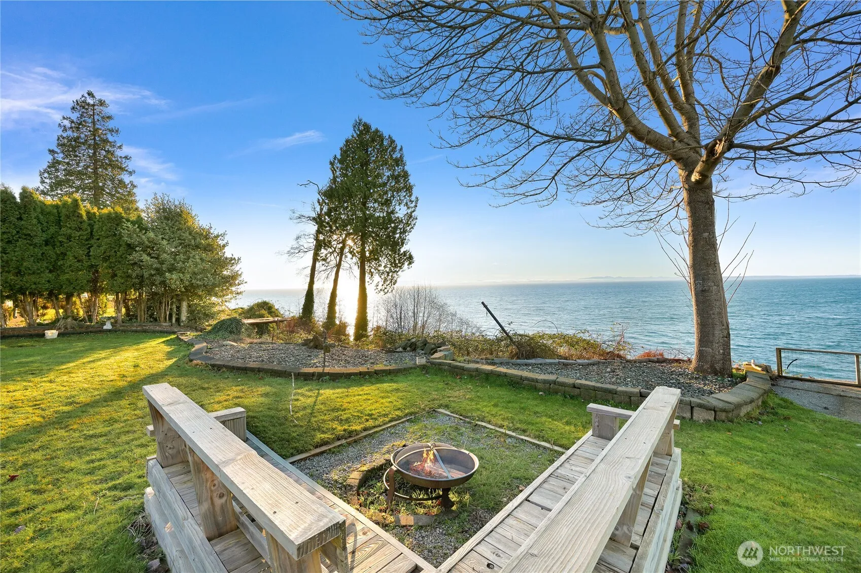 8539 Semiahmoo Drive, Blaine