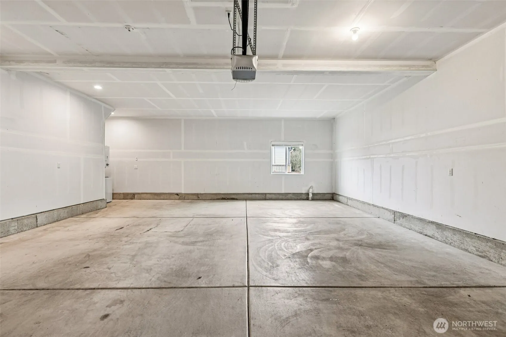 Property photo for 1722 S Cushman Avenue #b, Tacoma photo 5
