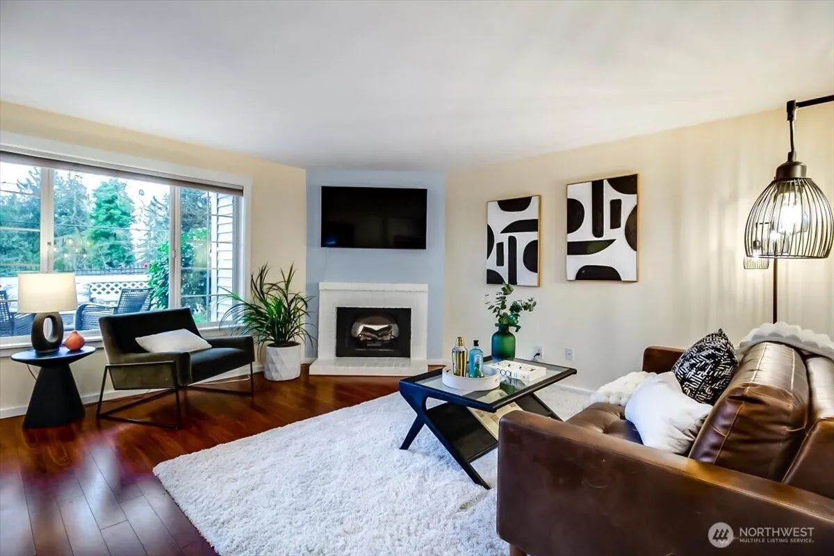 Property photo for 12404 E Gibson Road #d101, Everett