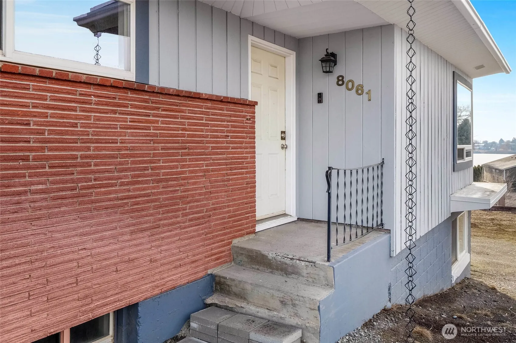 Property photo for 8061 Ne Valley Road, Moses Lake photo 5