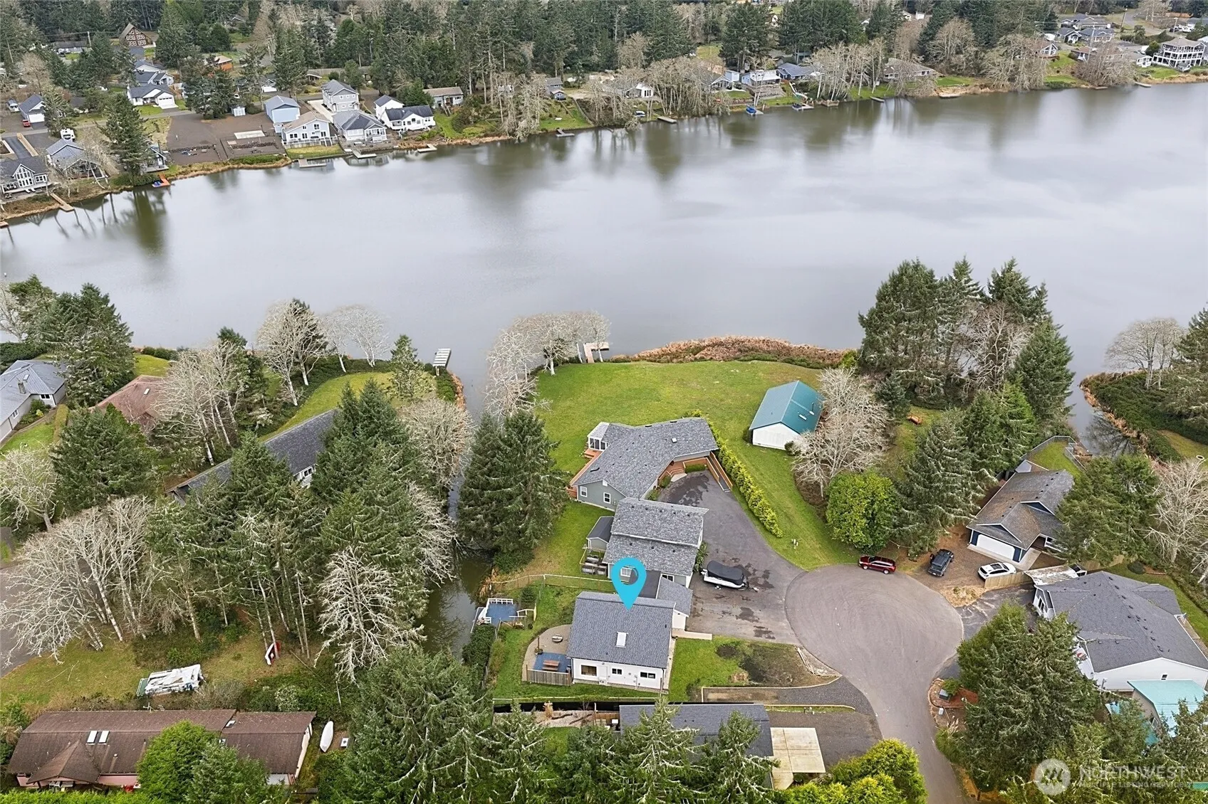 Property photo for 737 Dover Court Se, Ocean Shores photo 3