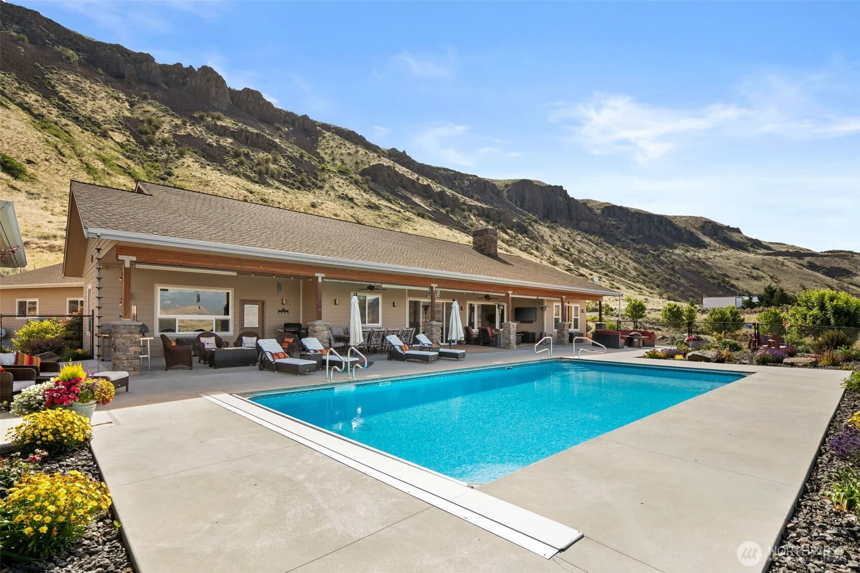 Property photo for 25 Sageland Road, East Wenatchee photo 3