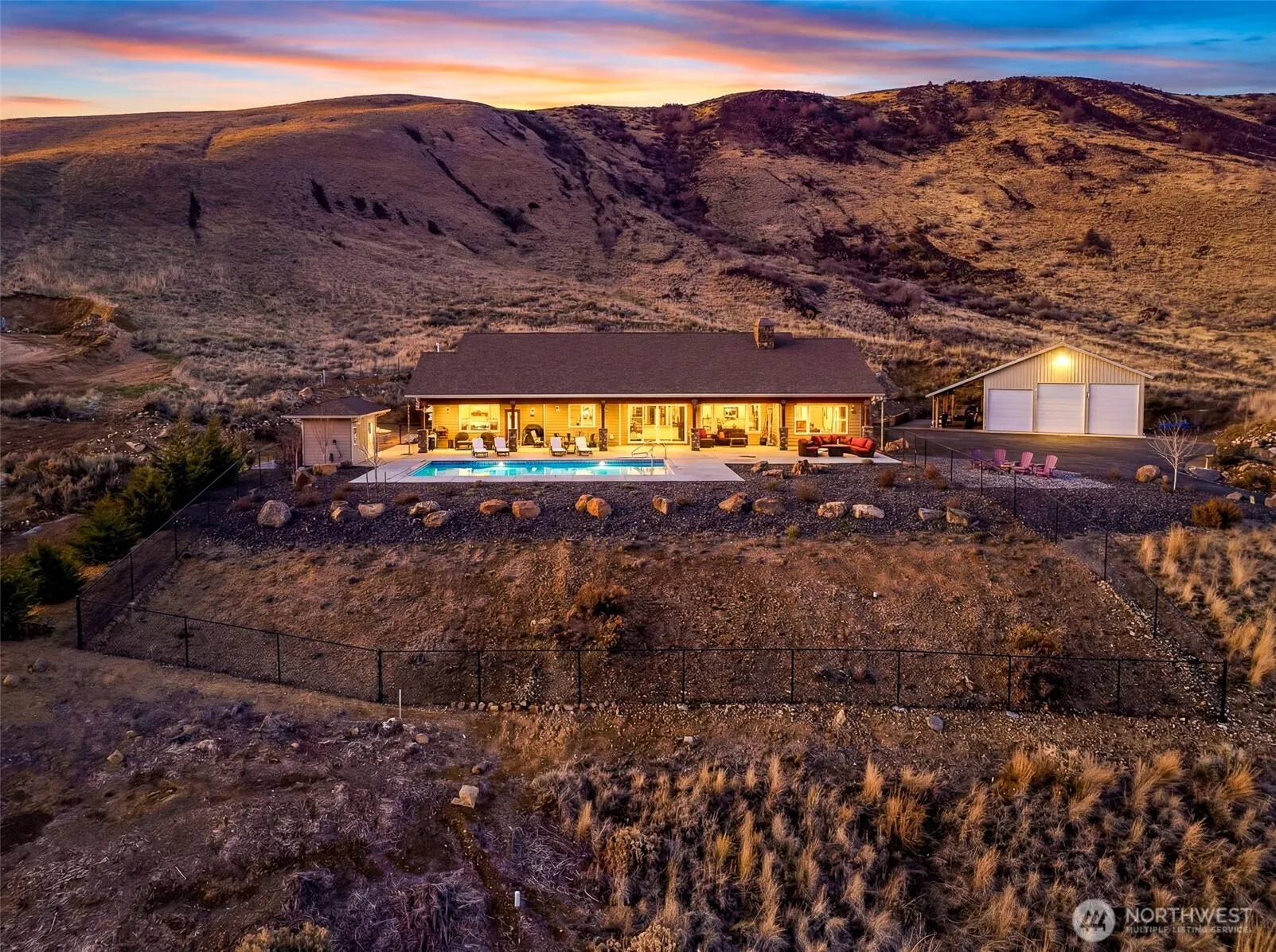 Property photo for 25 Sageland Road, East Wenatchee photo 4