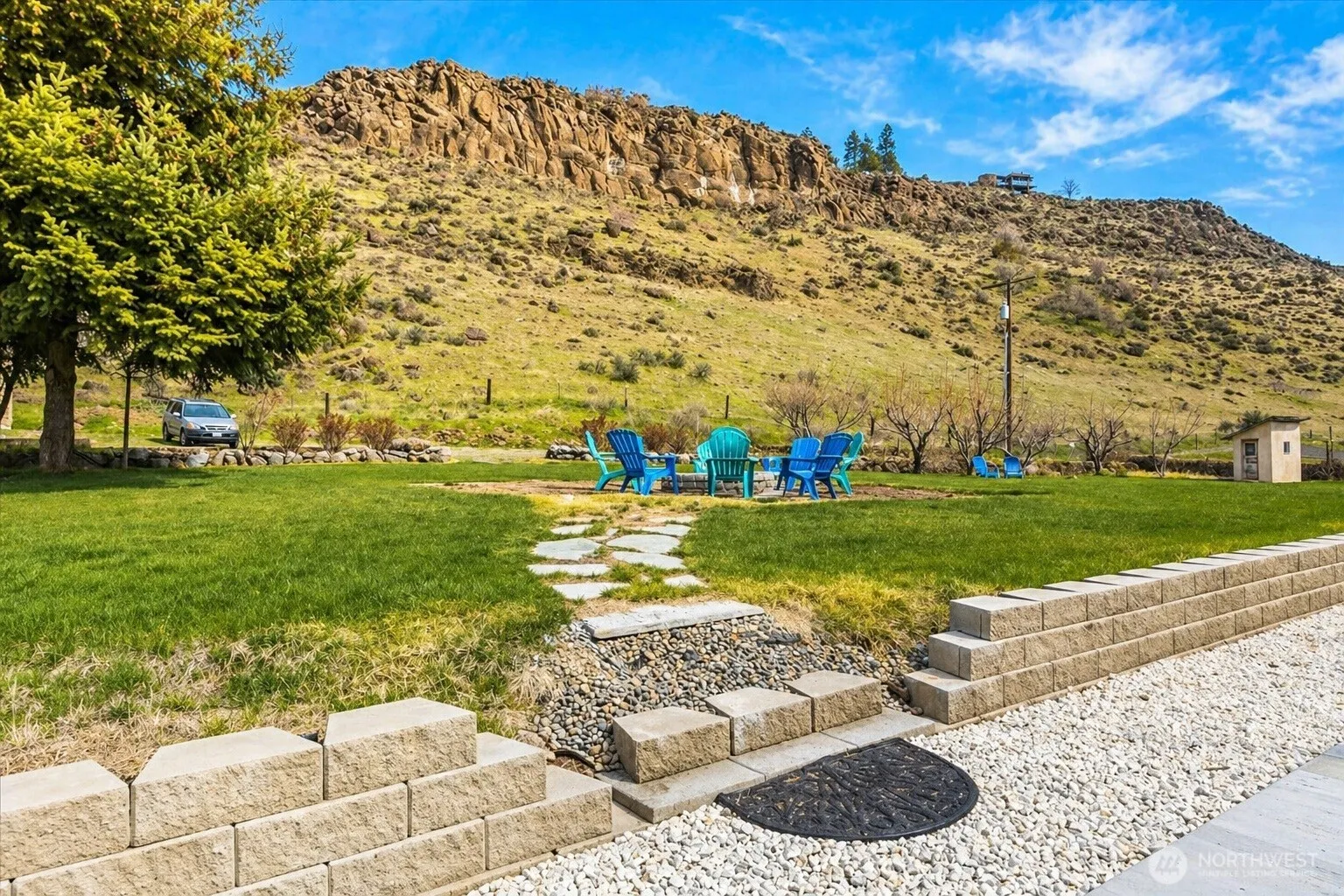 Property photo for 6422 Cowiche Canyon Lane, Yakima photo 3