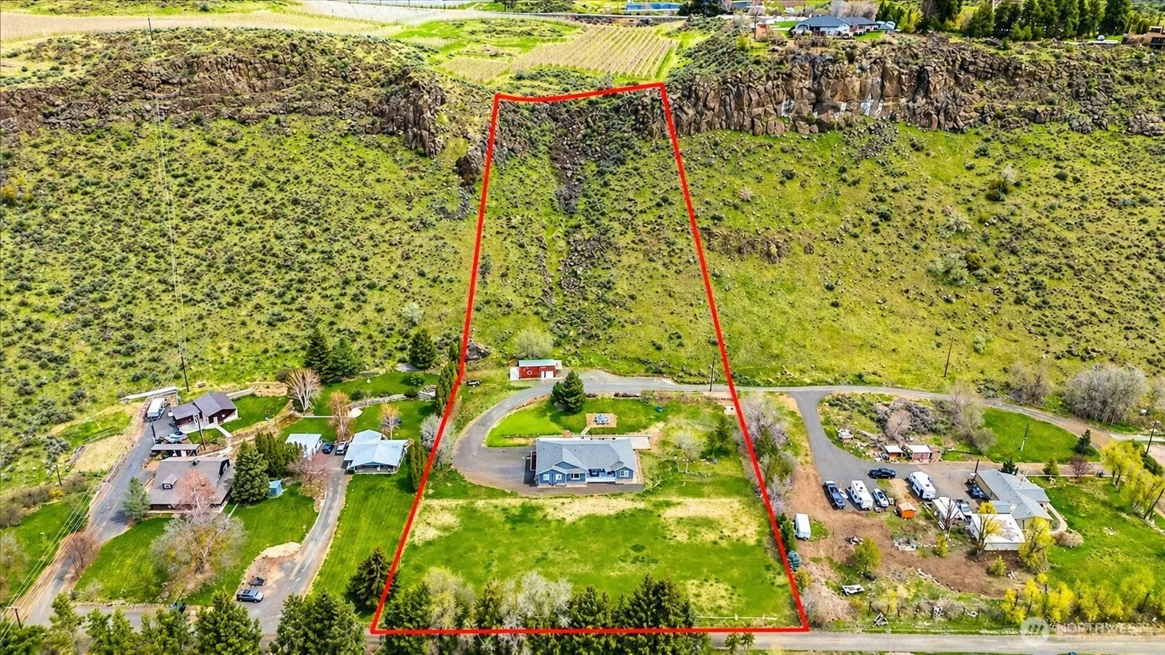 Property photo for 6422 Cowiche Canyon Lane, Yakima photo 4