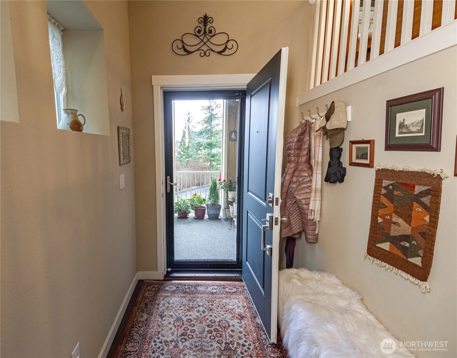 Property photo for 9101 Merritt Avenue Se, Snoqualmie photo 2