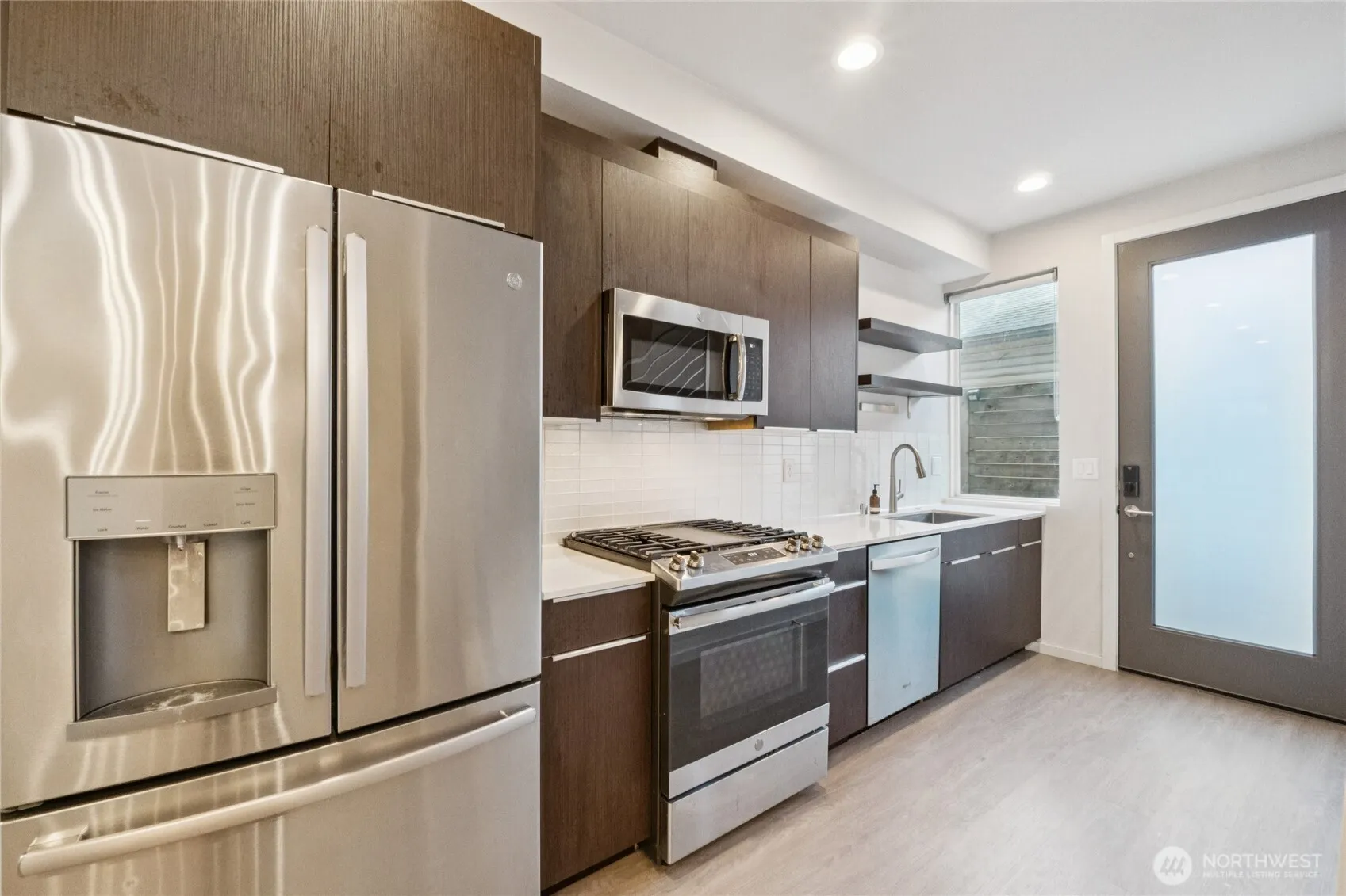 Property photo for 4810 C Delridge Way Sw, Seattle photo 4