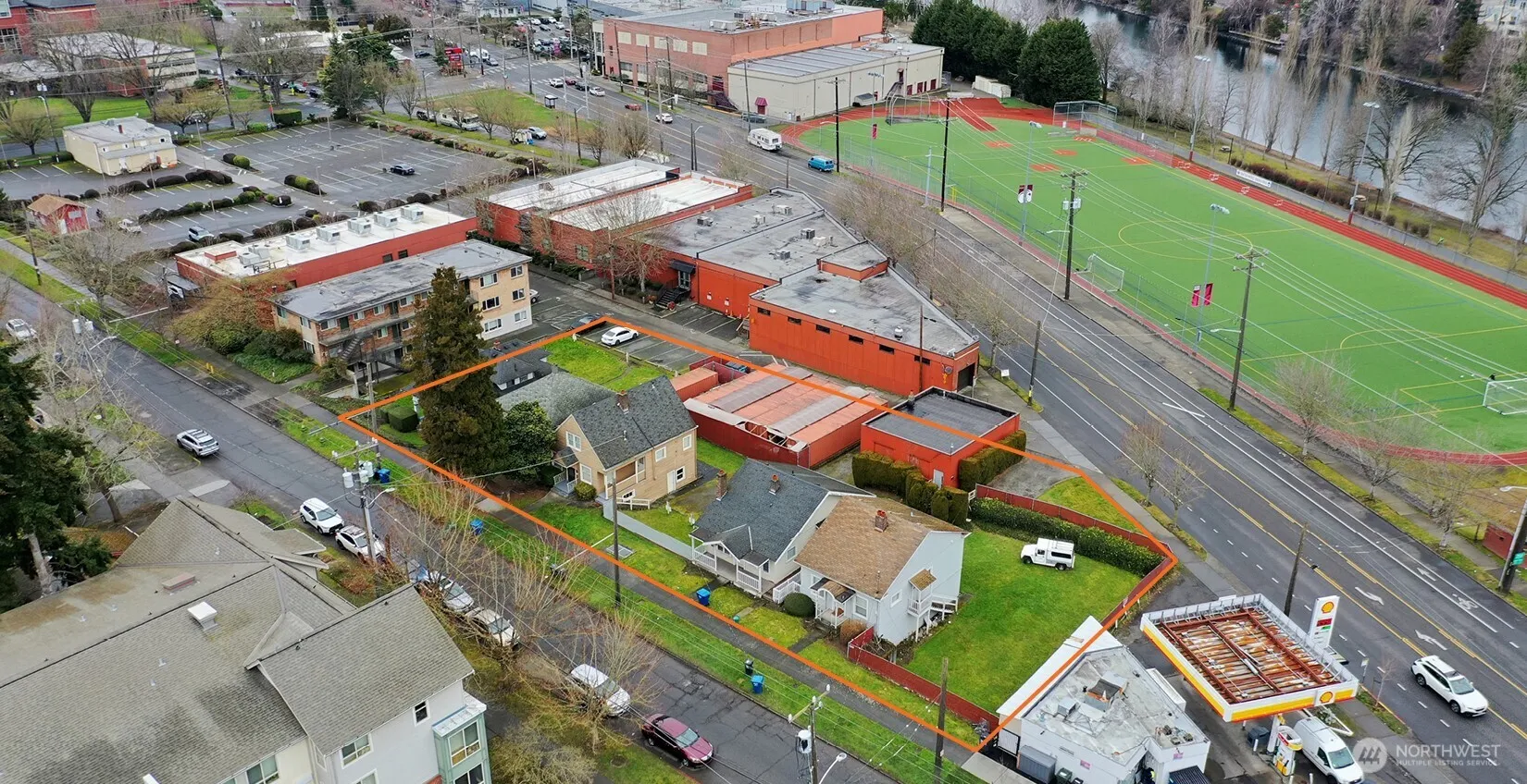 Property photo for 14, Seattle