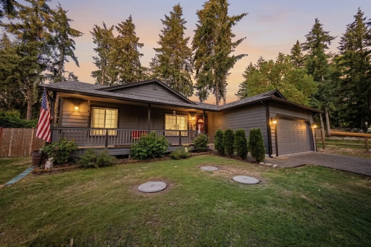 Property photo for 18209 Park Lane Se, Yelm