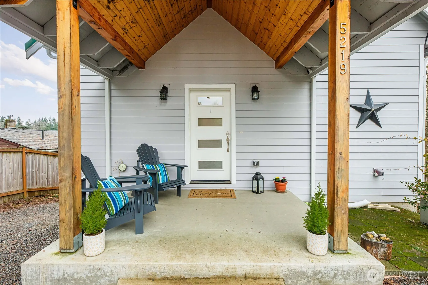 Property photo for 5219 Lerch Road, Snohomish photo 3