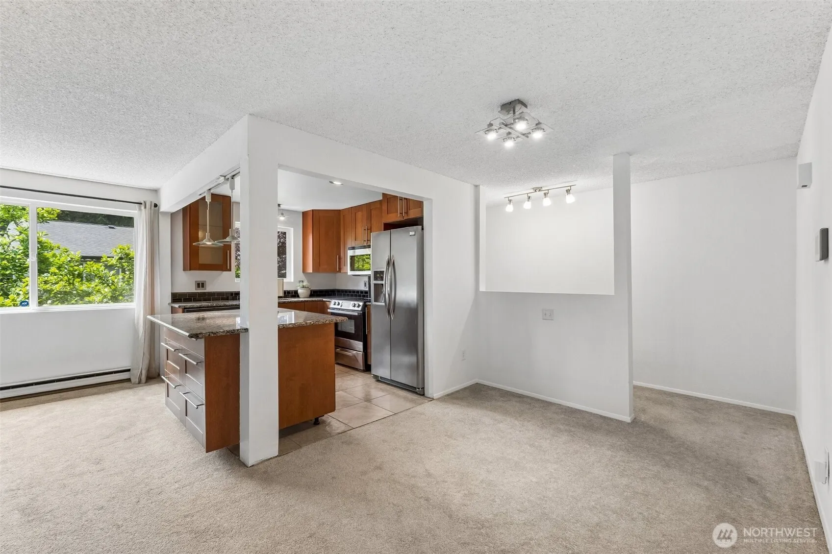 Property photo for 7909 218th Street Sw #4, Edmonds photo 5