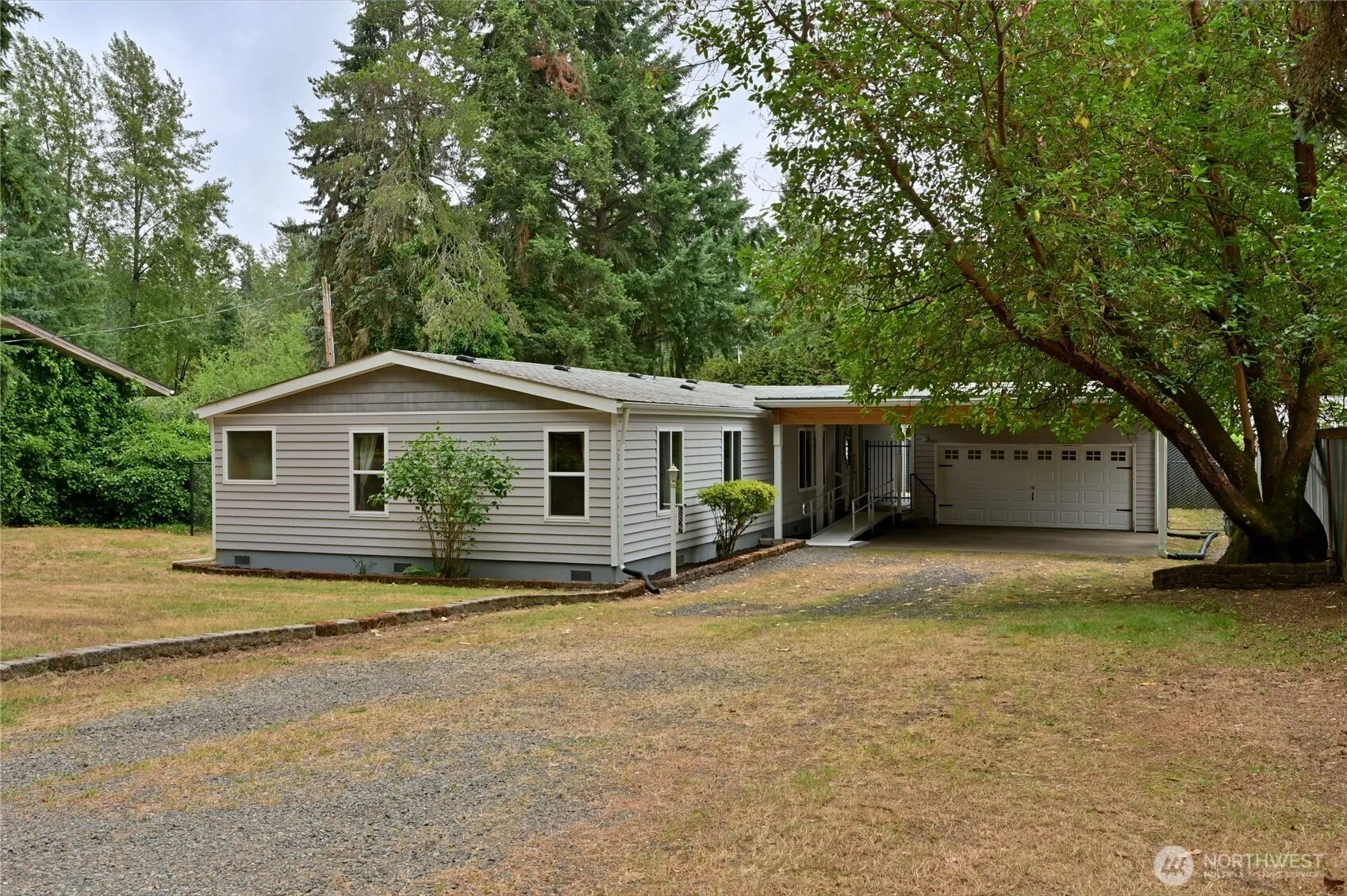 Property photo for 6827 Holmes Island Road Se, Lacey