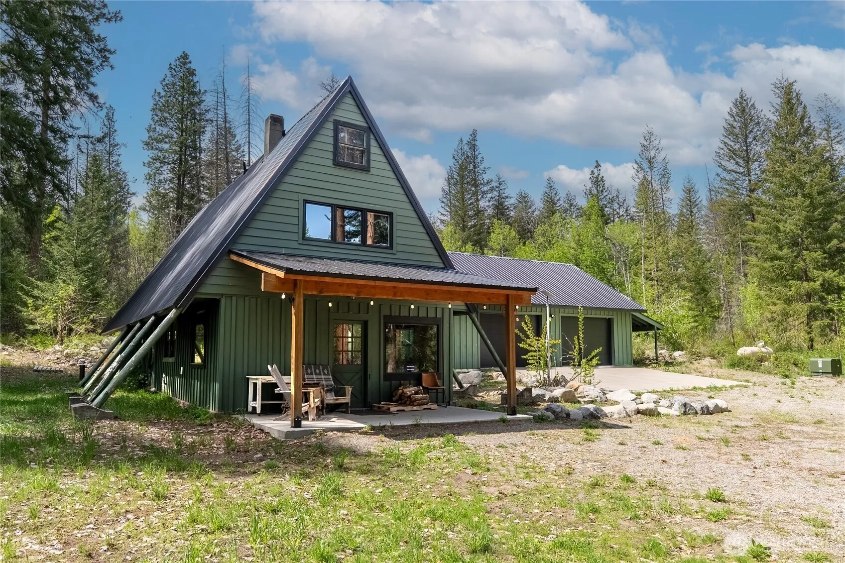 Property photo for 211 W Buttermilk Creek Road, Twisp