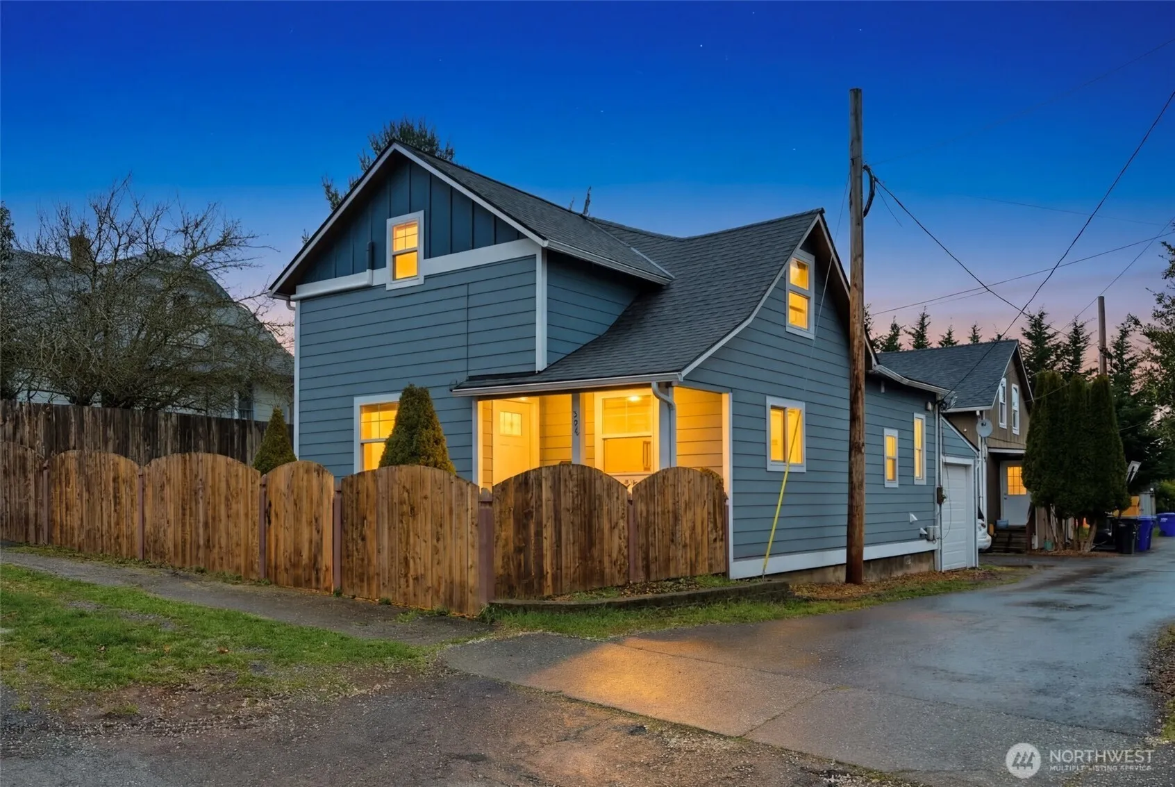 Property photo for 1809 21st Street, Everett photo 2