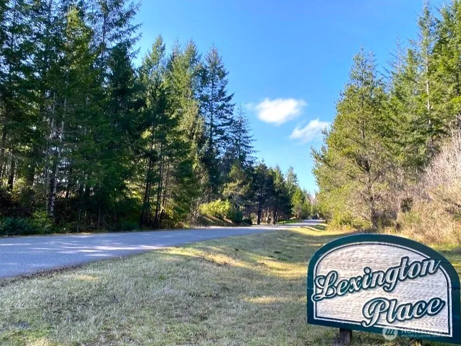 Property photo for 161 E Lexington Place, Shelton