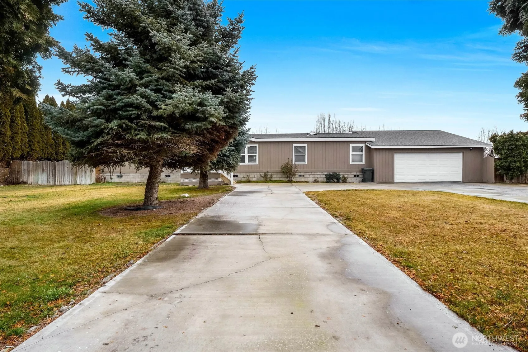 Property photo for 3431 Firouzi Drive Ne, Moses Lake photo 3