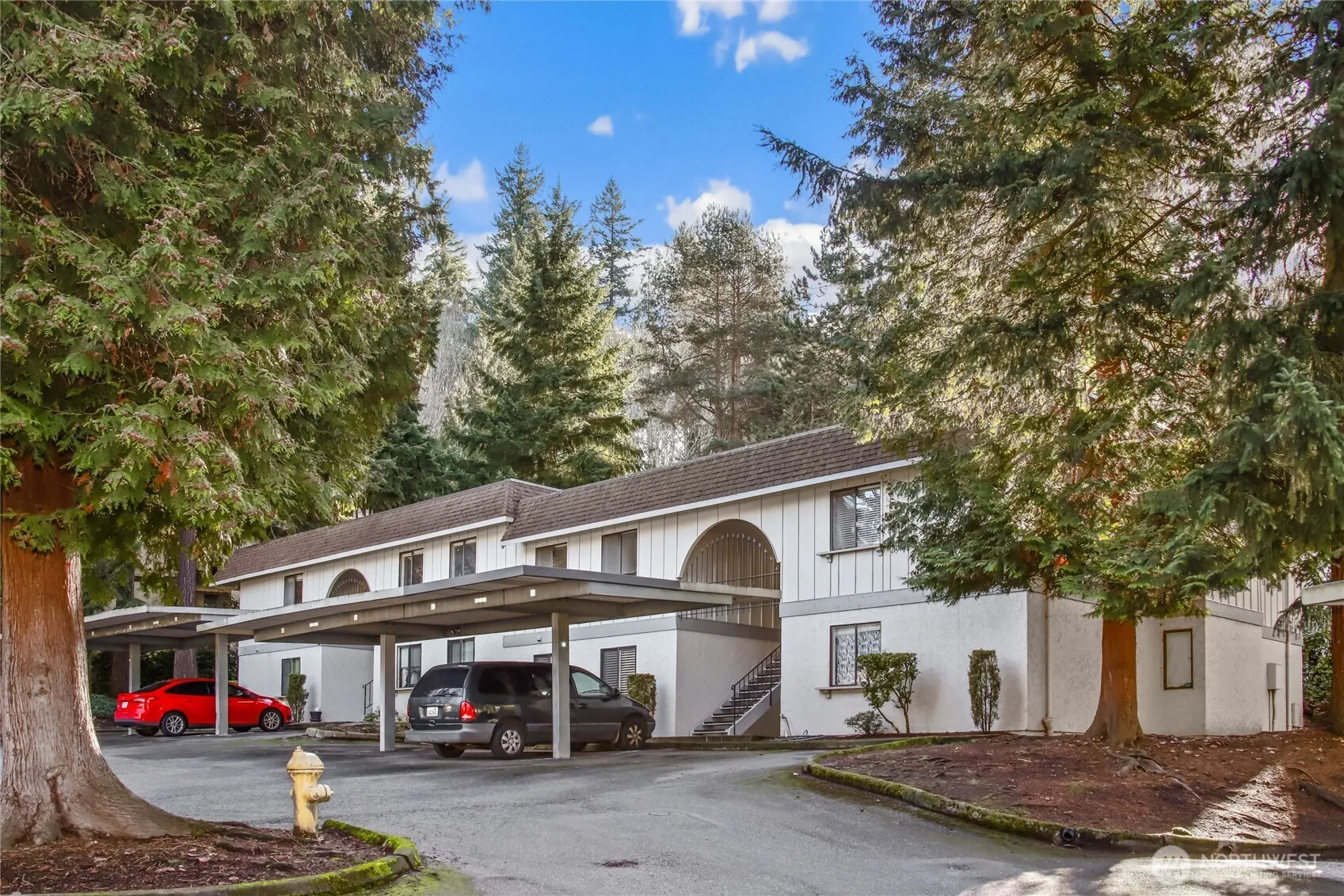 Property photo for 12527 Ne 117th Place #f5, Kirkland