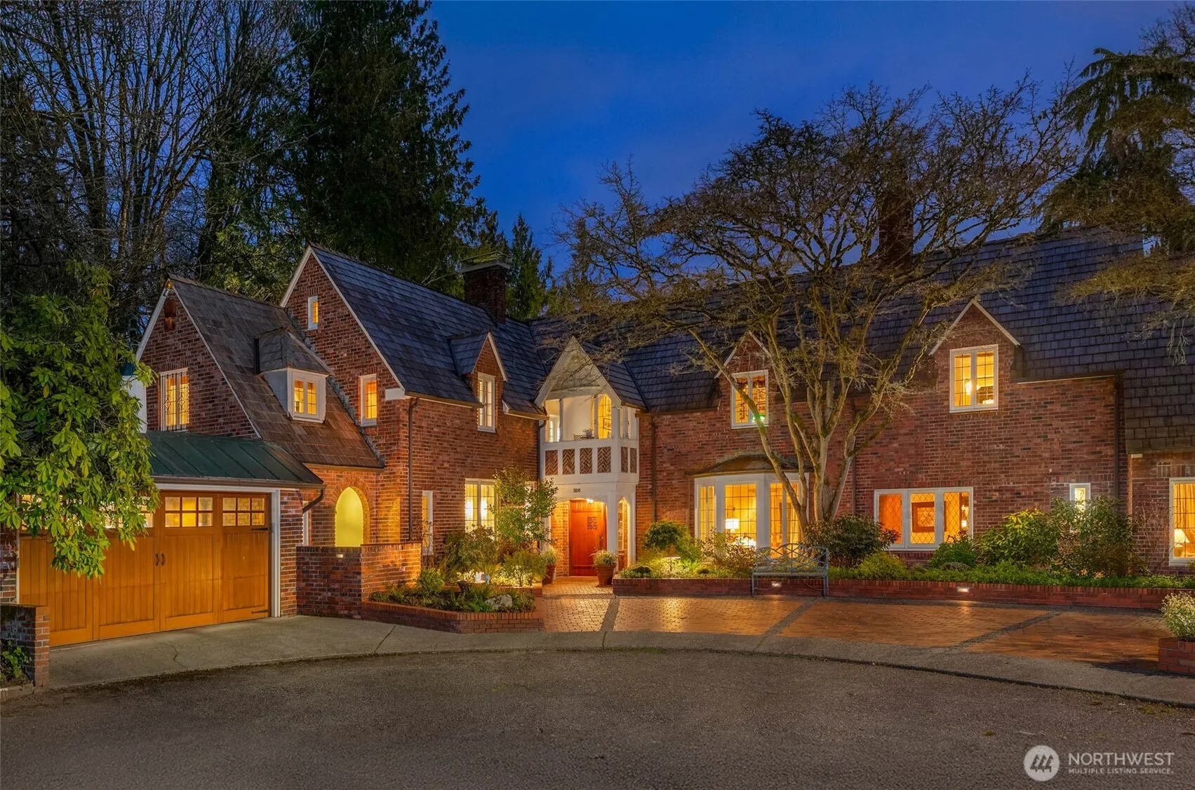 Property photo for 300 Maiden Lane E, Seattle