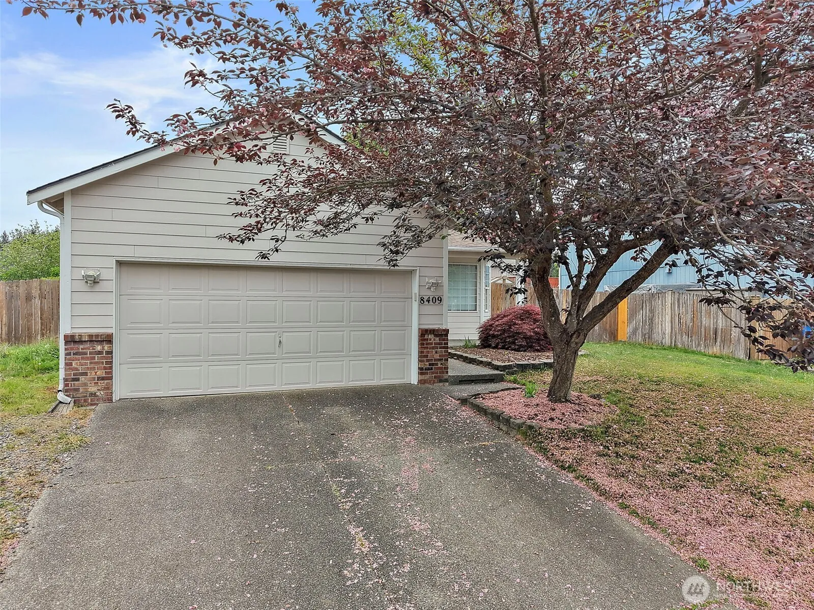 Property photo for 8409 201st Street E, Spanaway