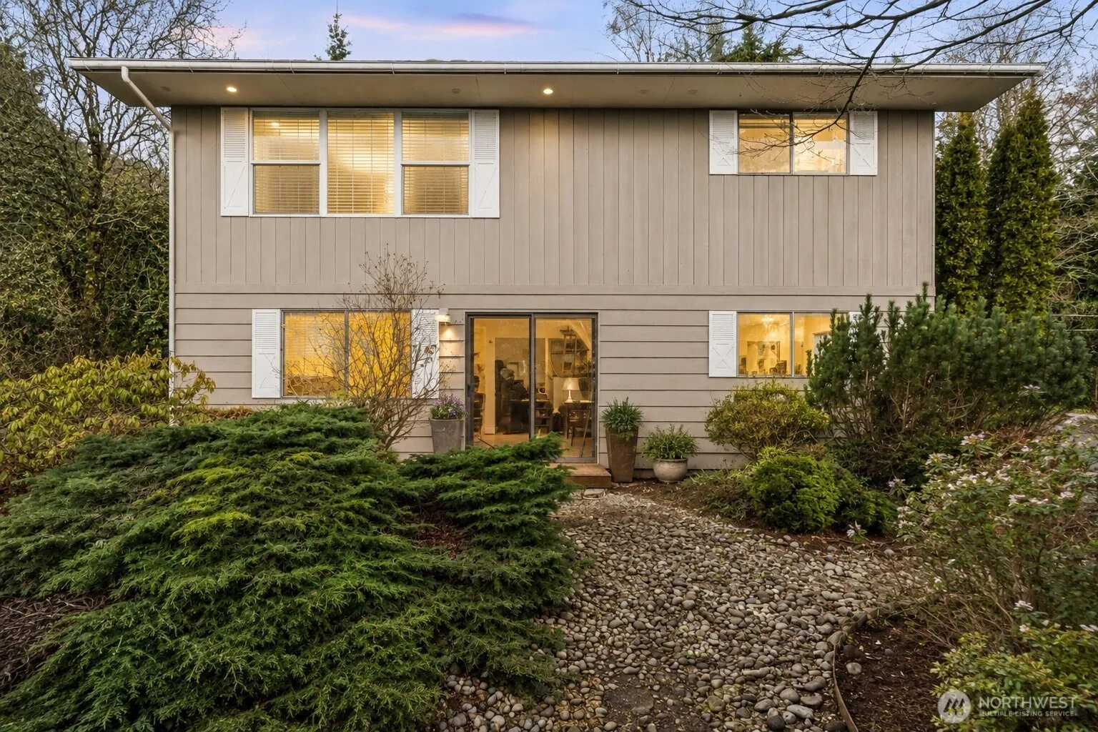 Property photo for 209 W Chenault Avenue, Hoquiam