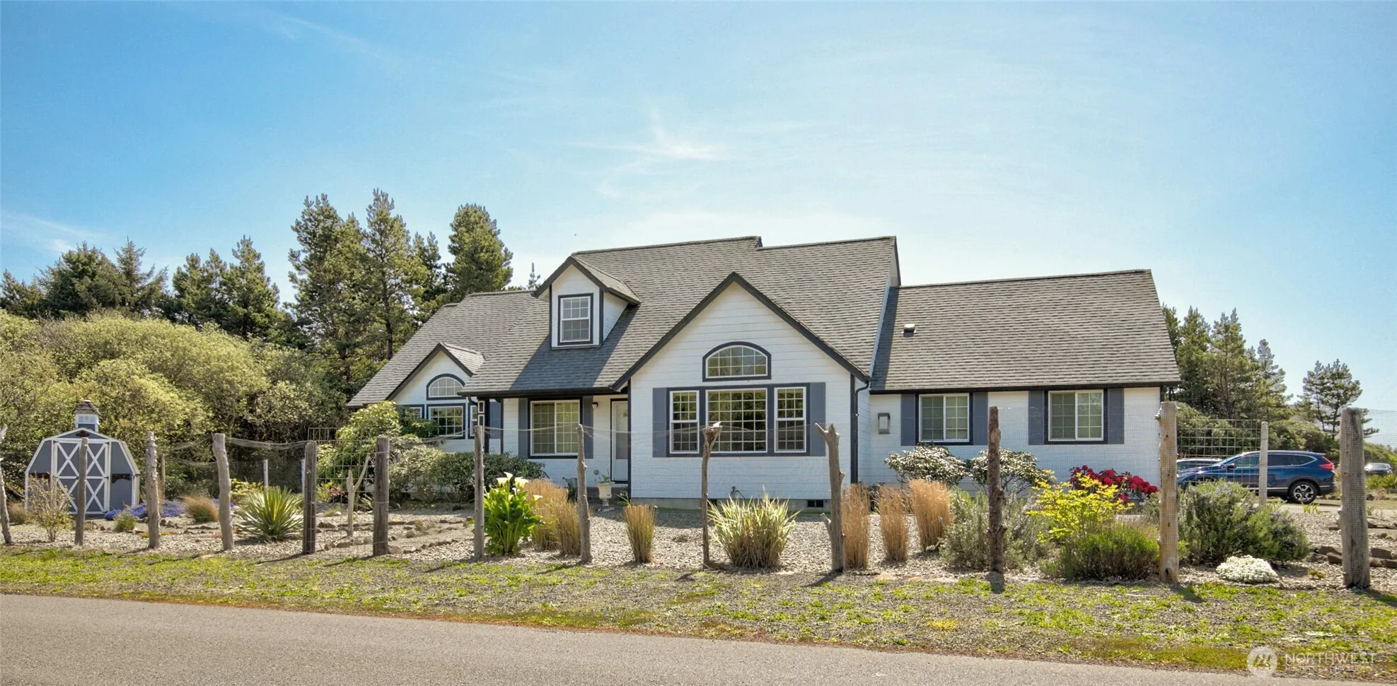 Property photo for 600 Ocean Shores Boulevard Sw, Ocean Shores photo 2