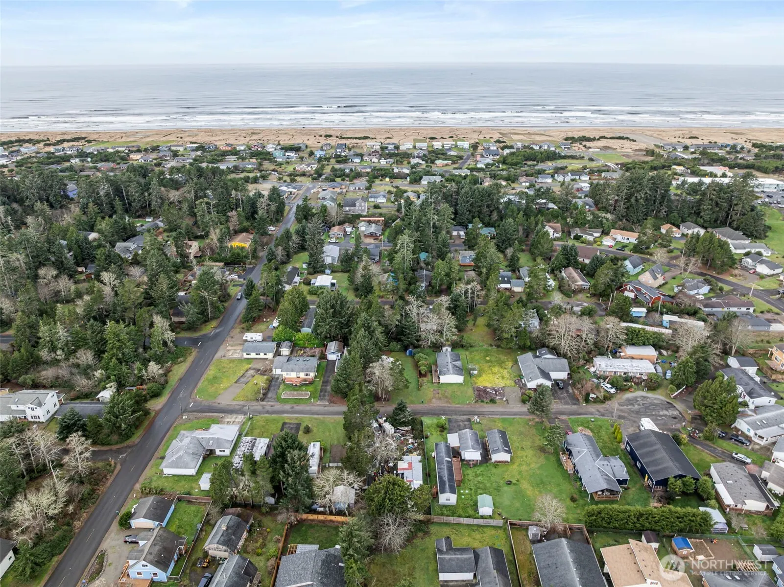 Property photo for 31200 N Place, Ocean Park photo 3