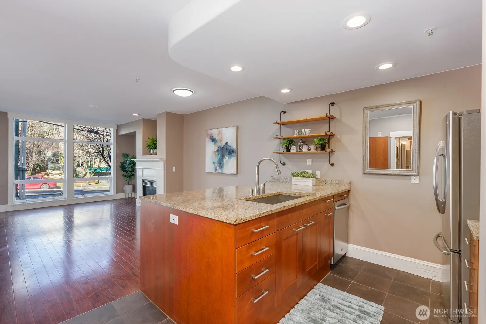 Property photo for 3221 Sw Avalon Way #201, Seattle photo 2