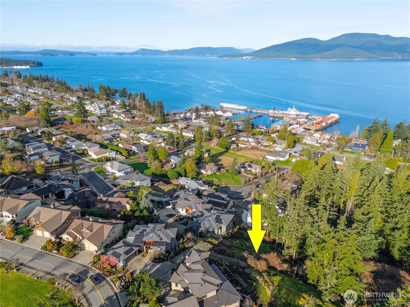 Property photo for 2712 17th Street, Anacortes photo 5