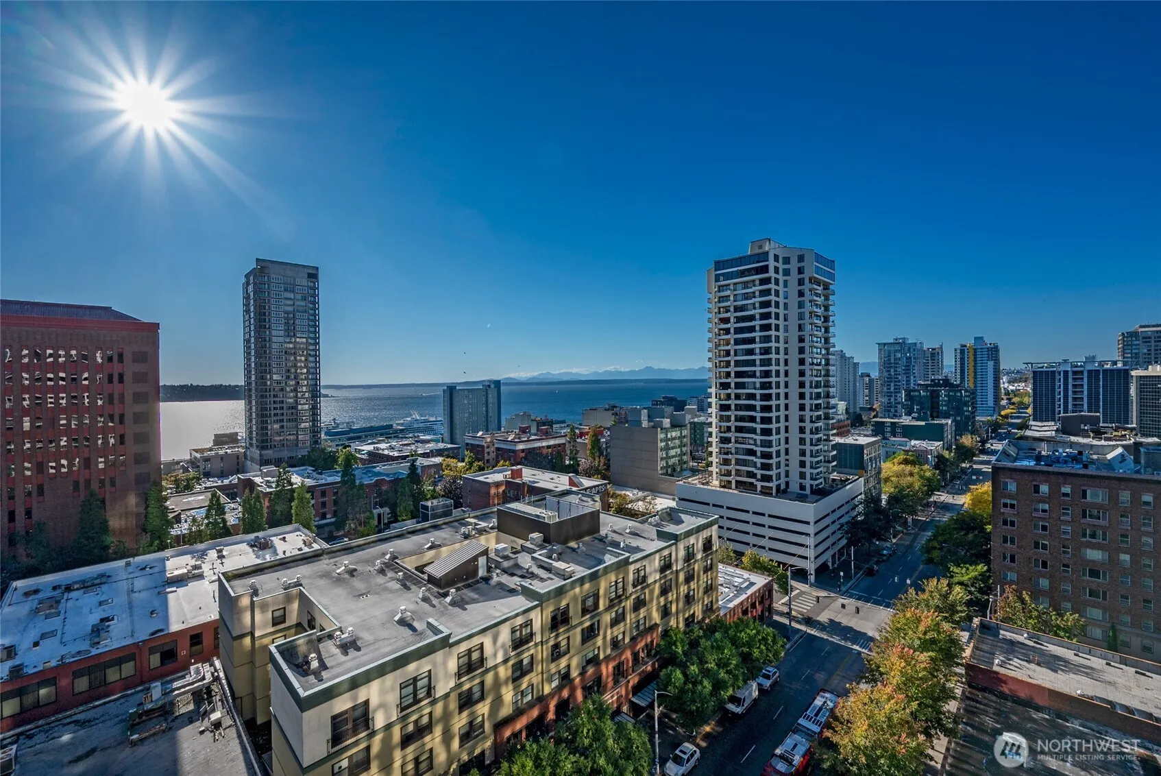 Property photo for 2100 3rd Avenue #1503, Seattle