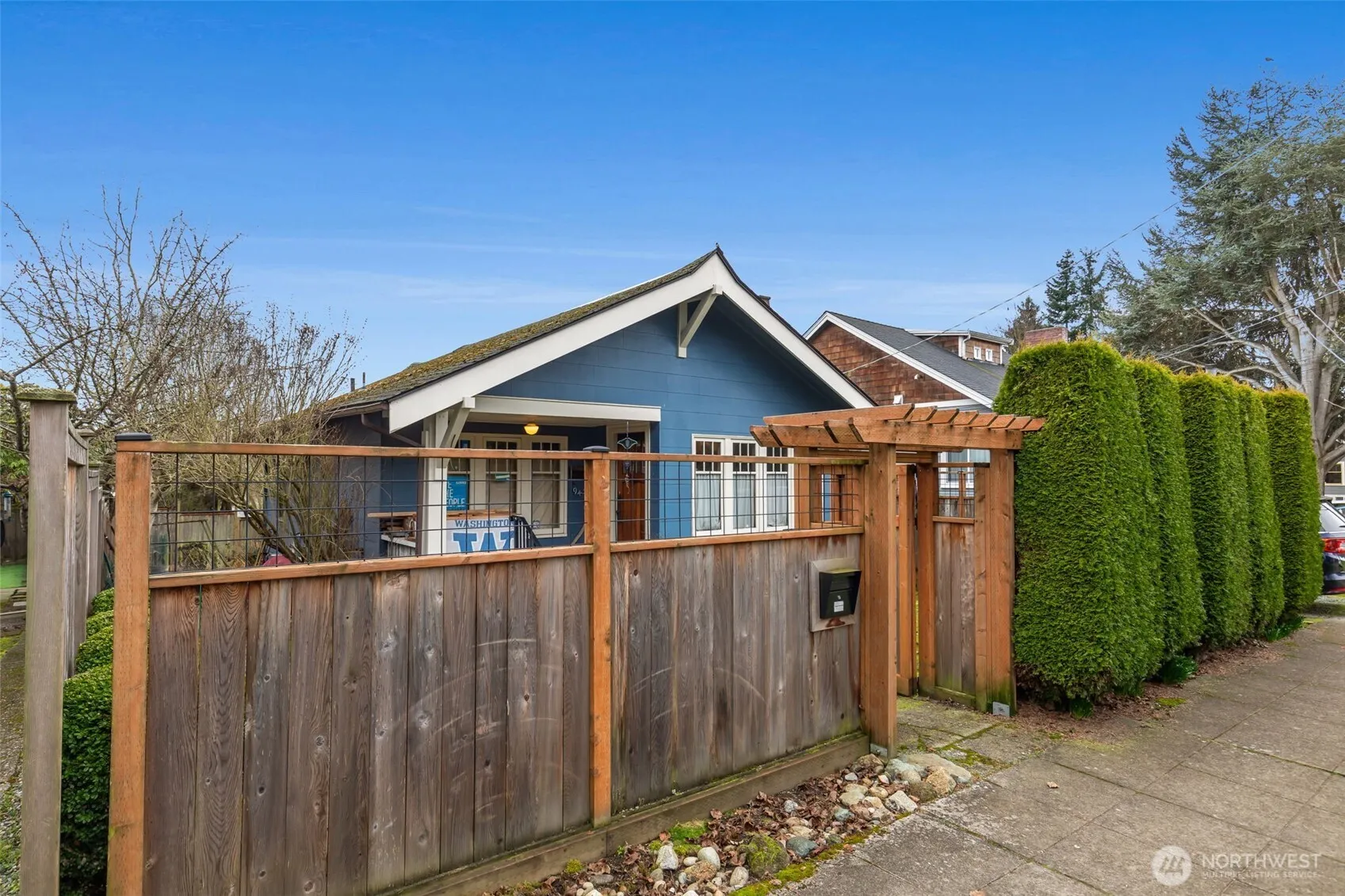 Property photo for 945 Nw 62nd Street, Seattle photo 2