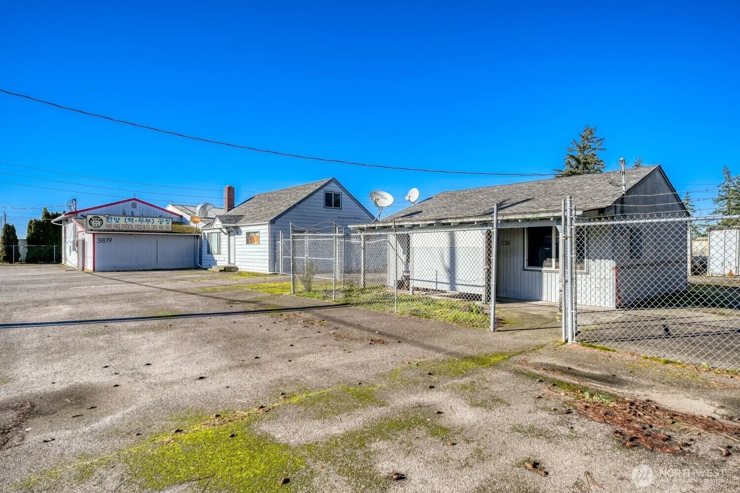 Property photo for 3817 94th Street Sw, Lakewood photo 3
