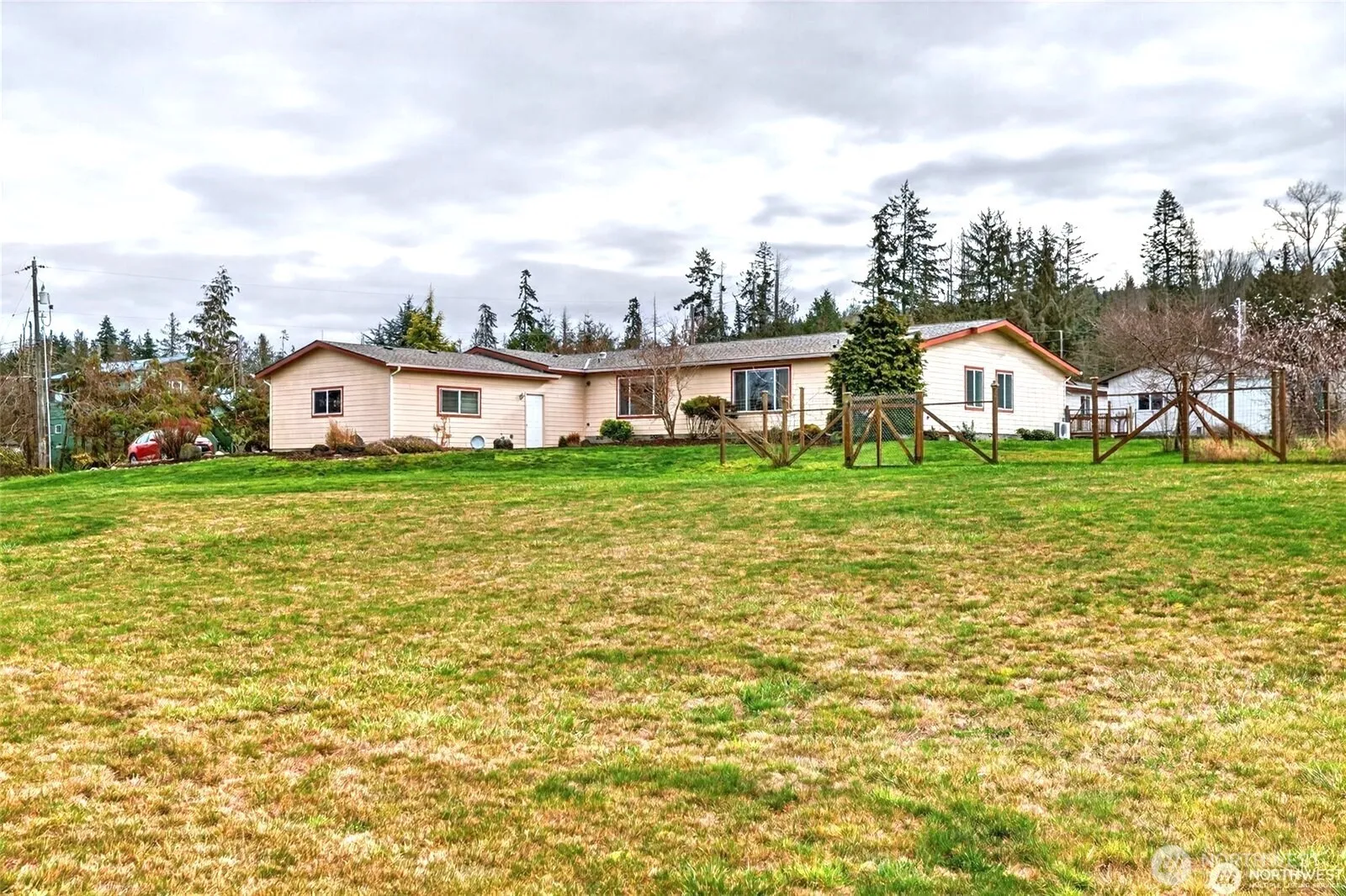Property photo for 402 Parrish Road, Sequim photo 2