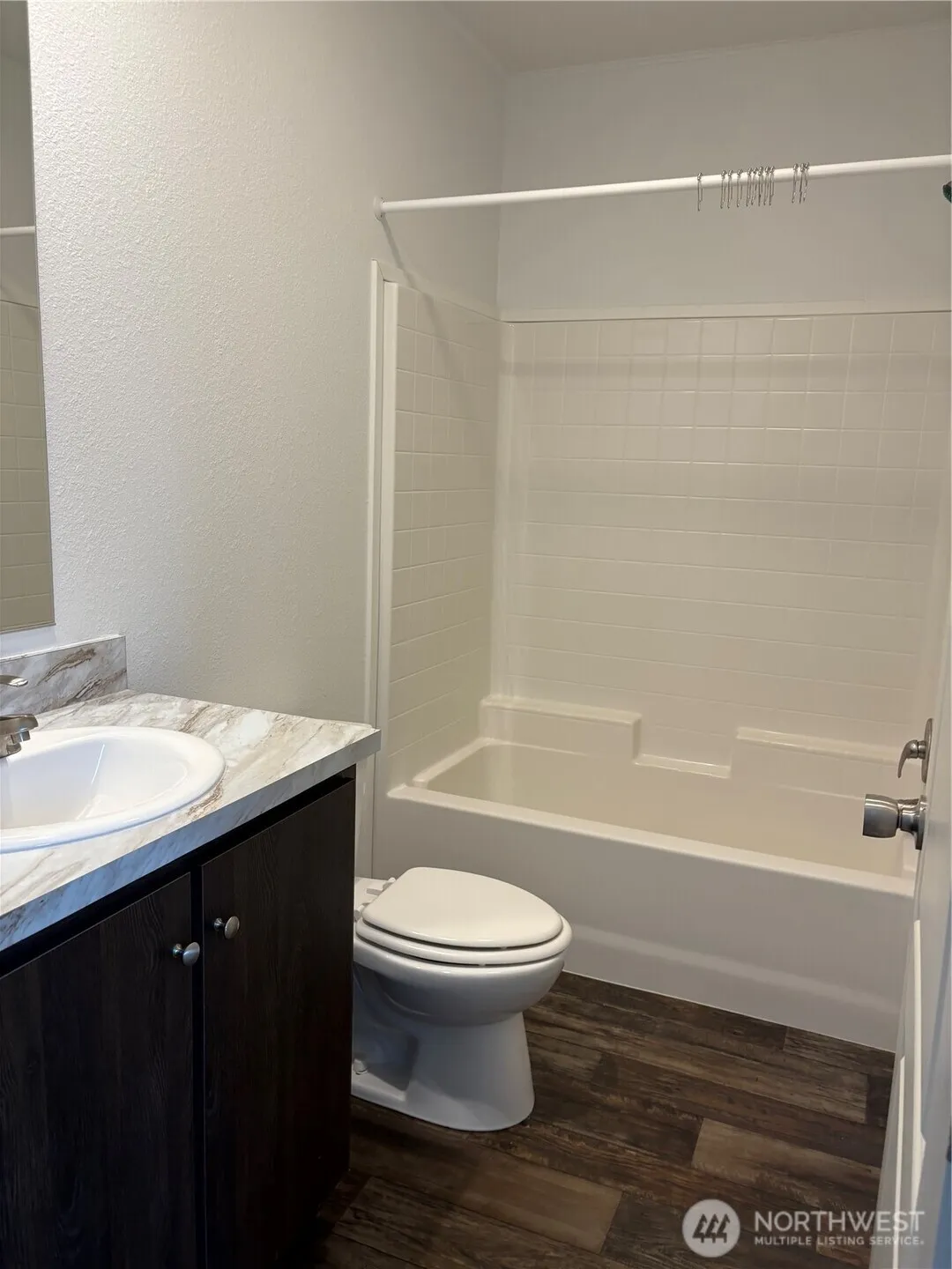 Property photo for 4024 Nw Country Lane #72, Bremerton photo 5